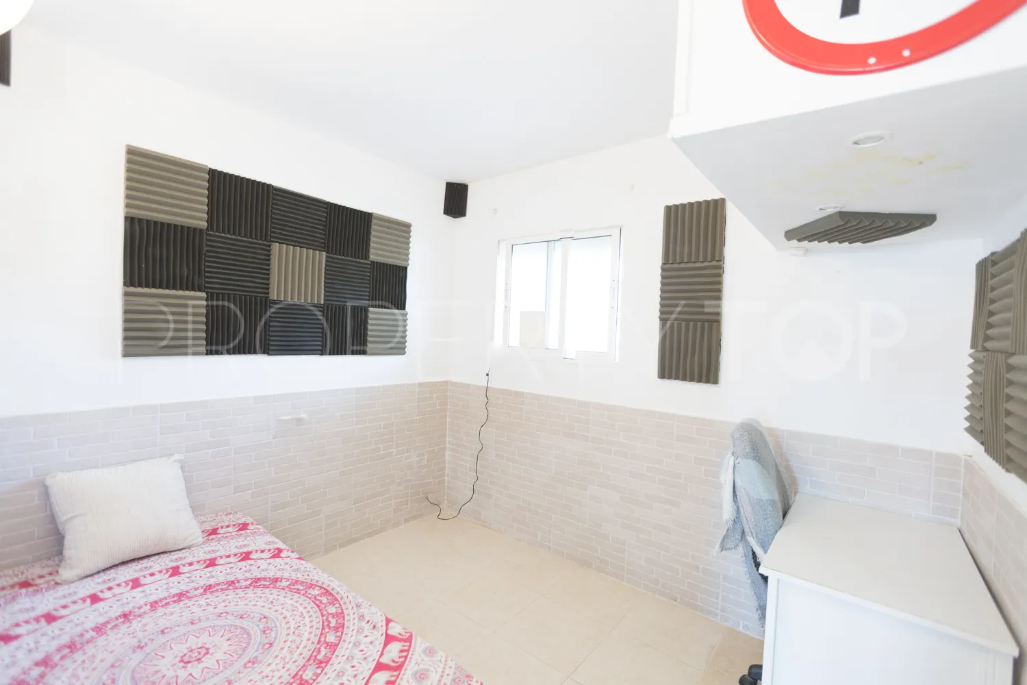 Apartamento en venta de 2 dormitorios en Nueva Andalucia