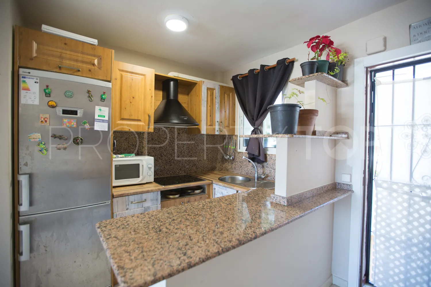 Apartamento en venta de 2 dormitorios en Nueva Andalucia
