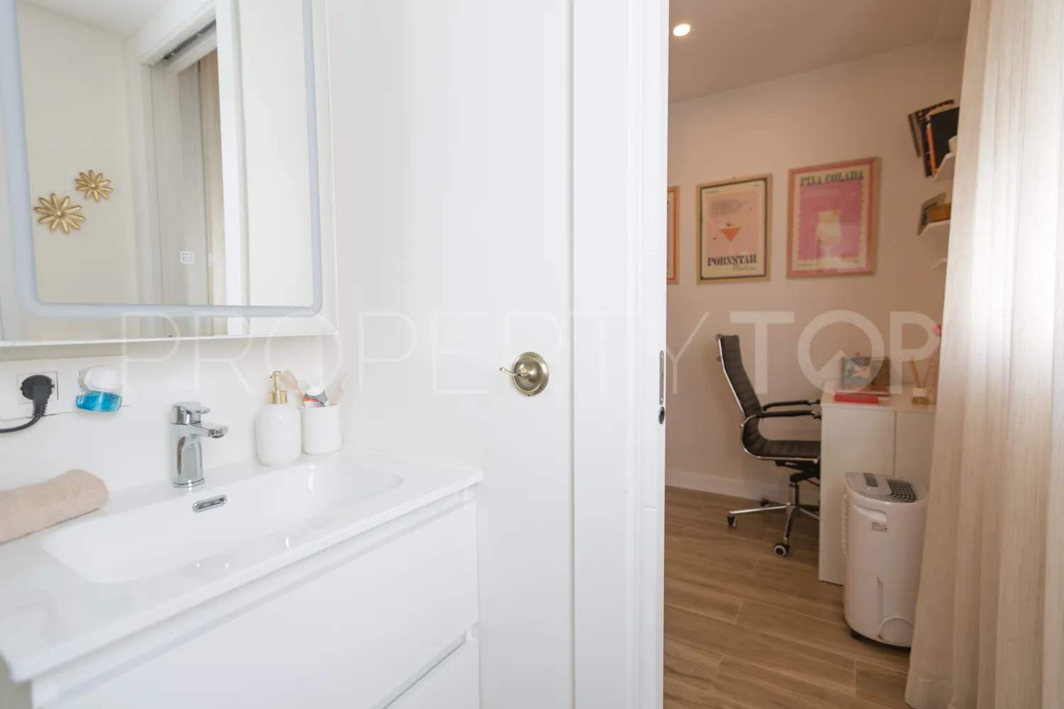 Apartamento en venta en San Pedro de Alcantara