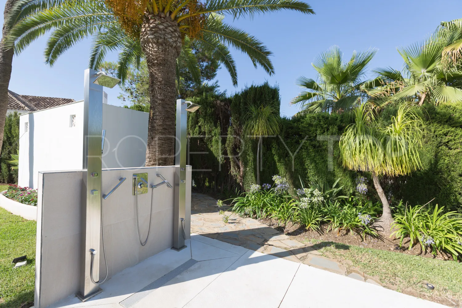 El Ancon Sierra IV apartment for sale