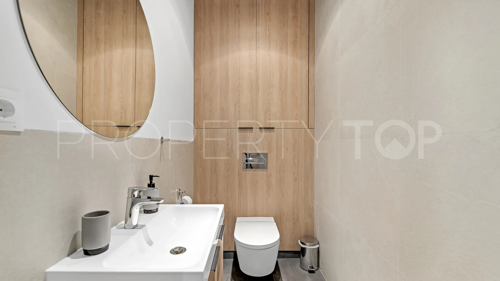 Torrequebrada hotel for sale
