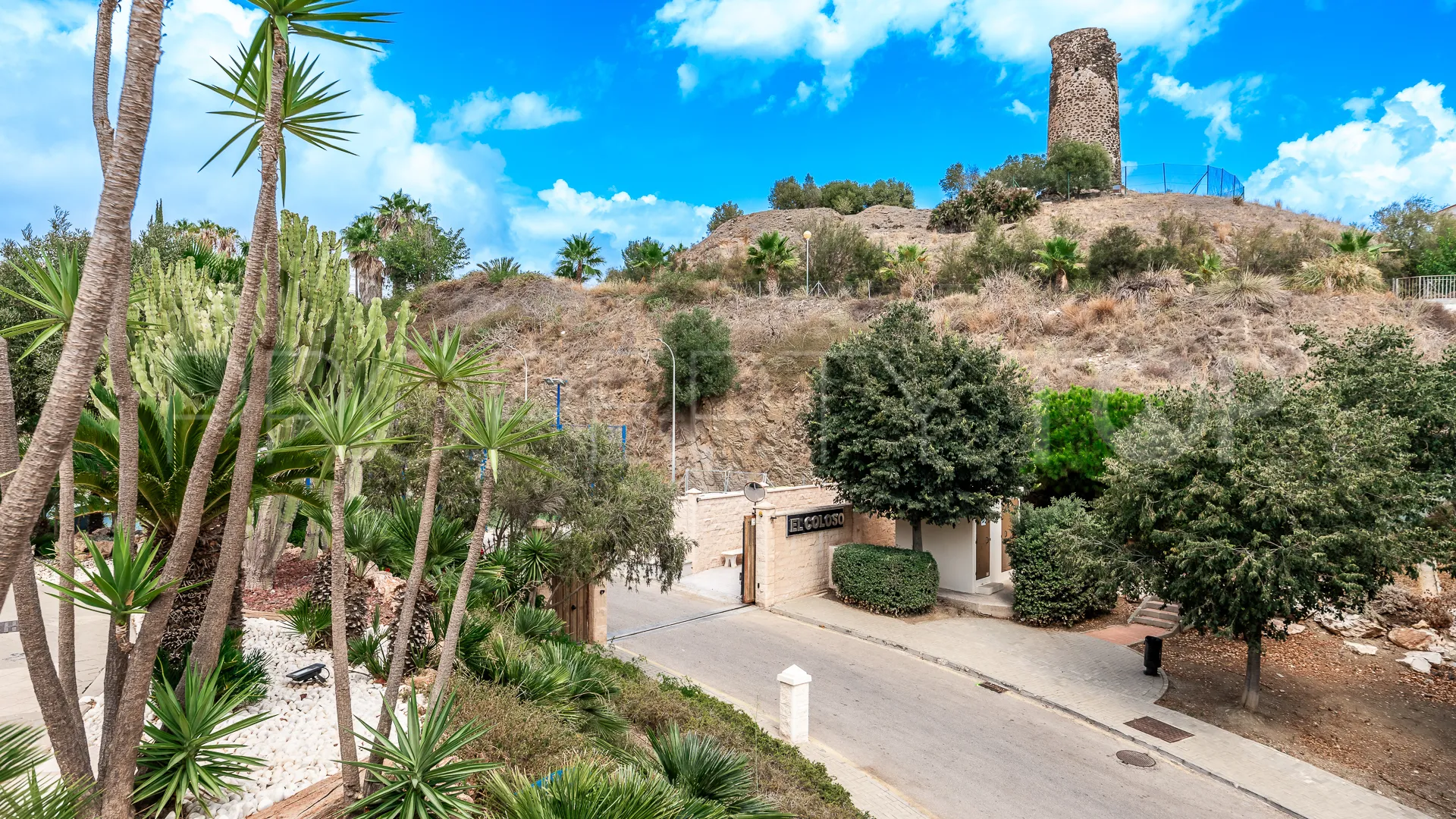 Torrequebrada hotel for sale