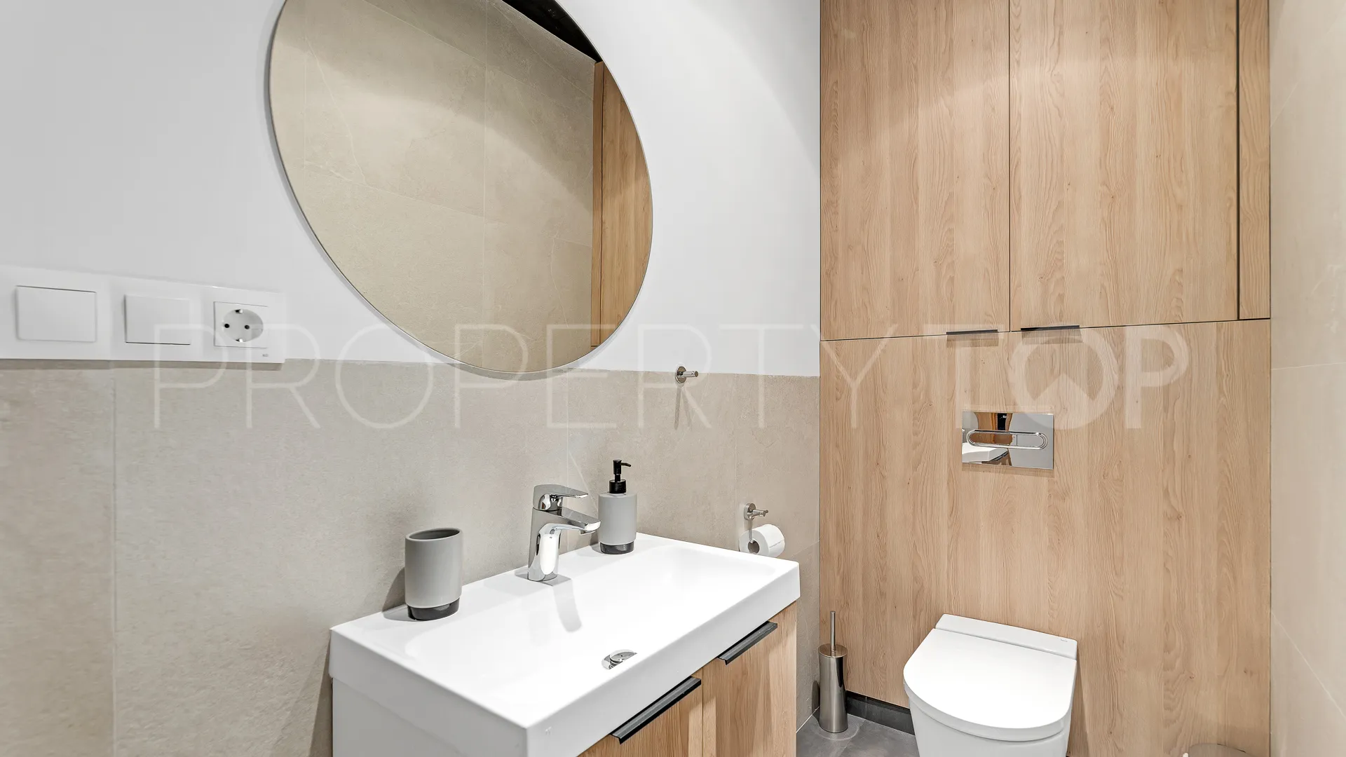 Torrequebrada hotel for sale