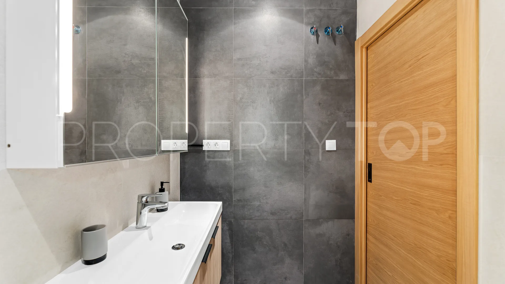 Torrequebrada hotel for sale