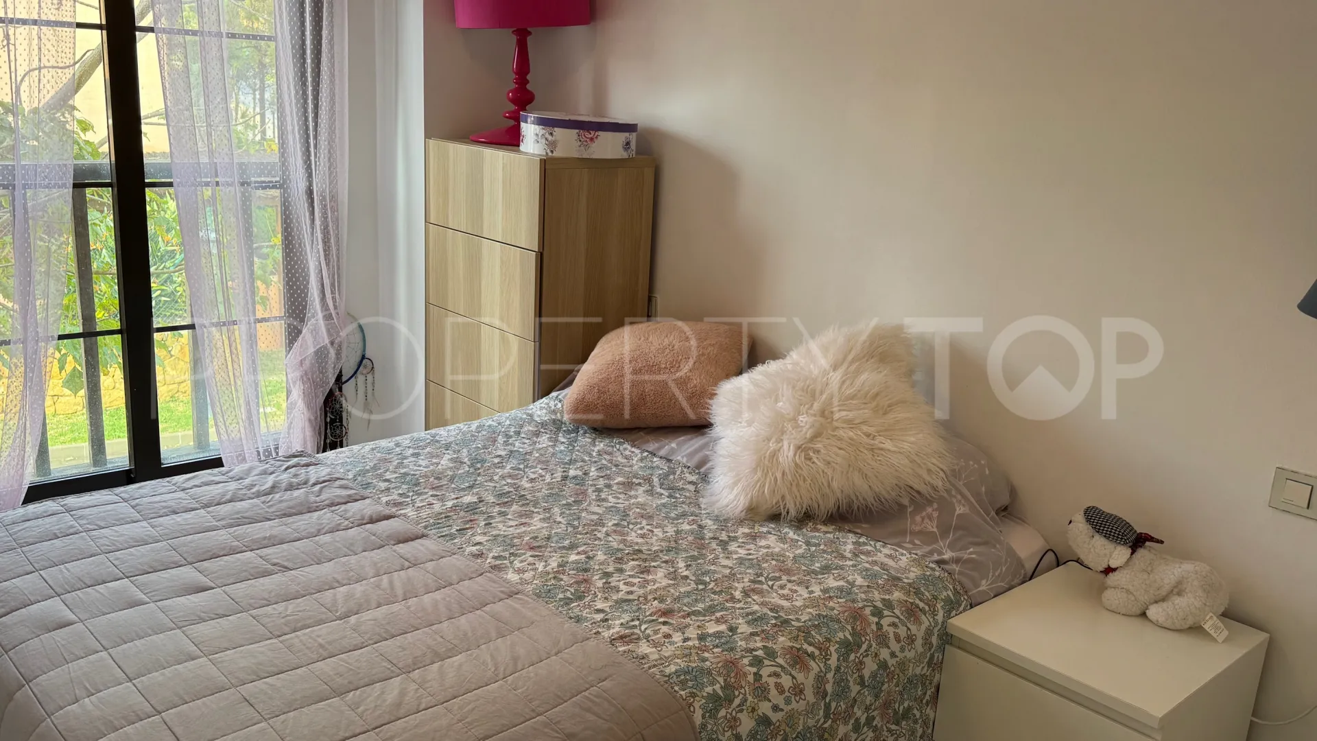 Apartment with 4 bedrooms for sale in Estepona
