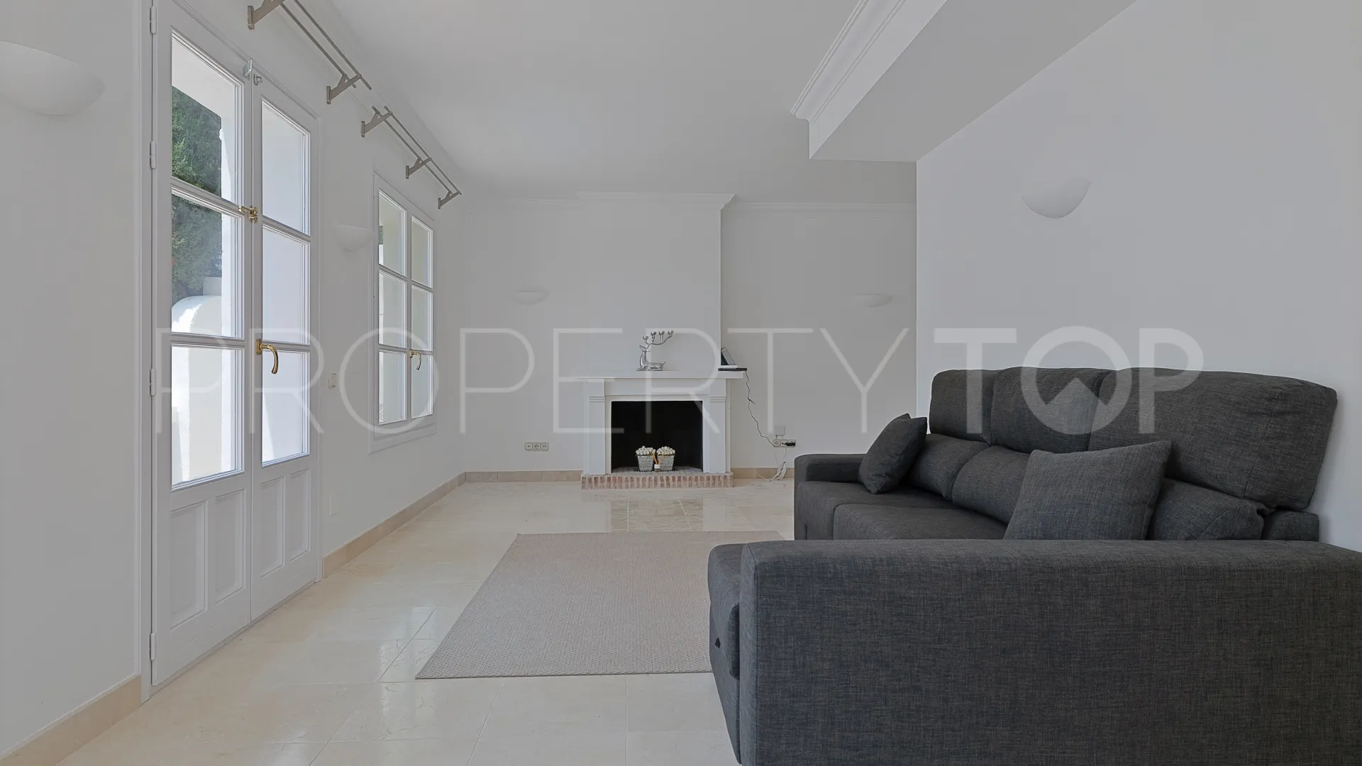 Benahavis, adosado con 3 dormitorios a la venta