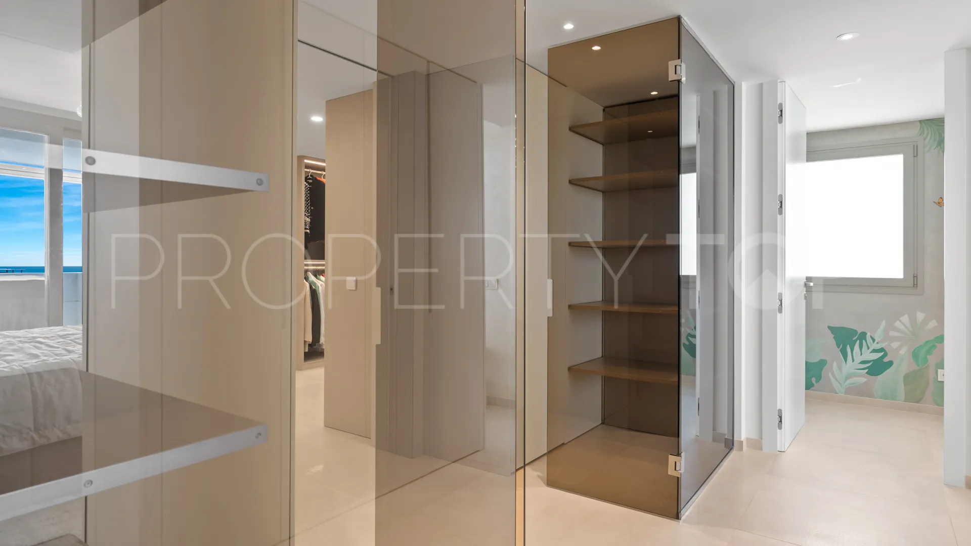 For sale apartment in 9 Lions Residences with 5 bedrooms