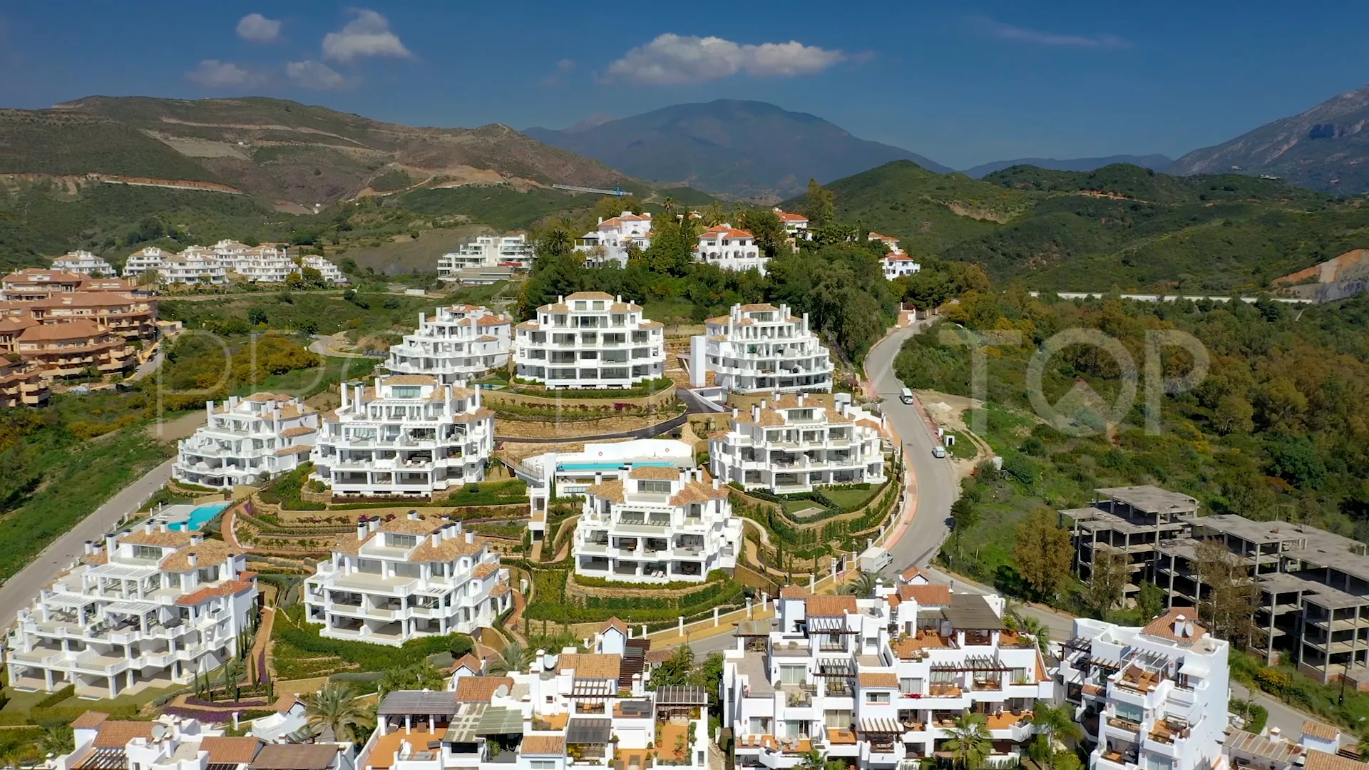 For sale apartment in 9 Lions Residences with 5 bedrooms