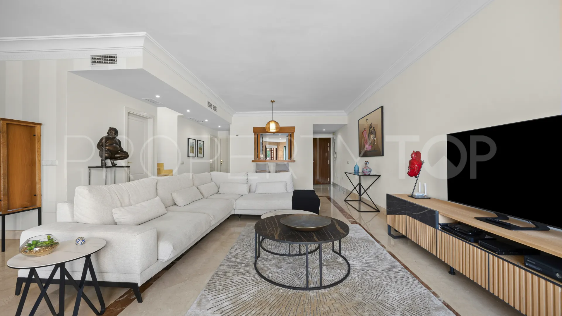 For sale duplex penthouse in Bahia Alcantara with 3 bedrooms