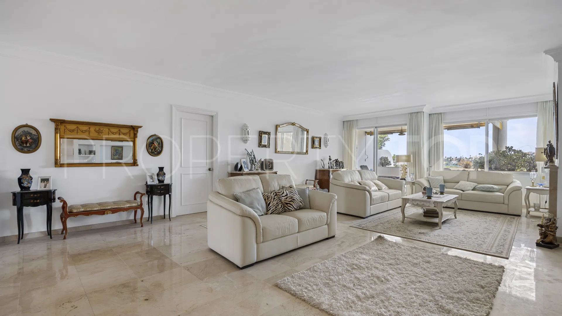 Guadalmina Alta, apartamento en venta de 2 dormitorios