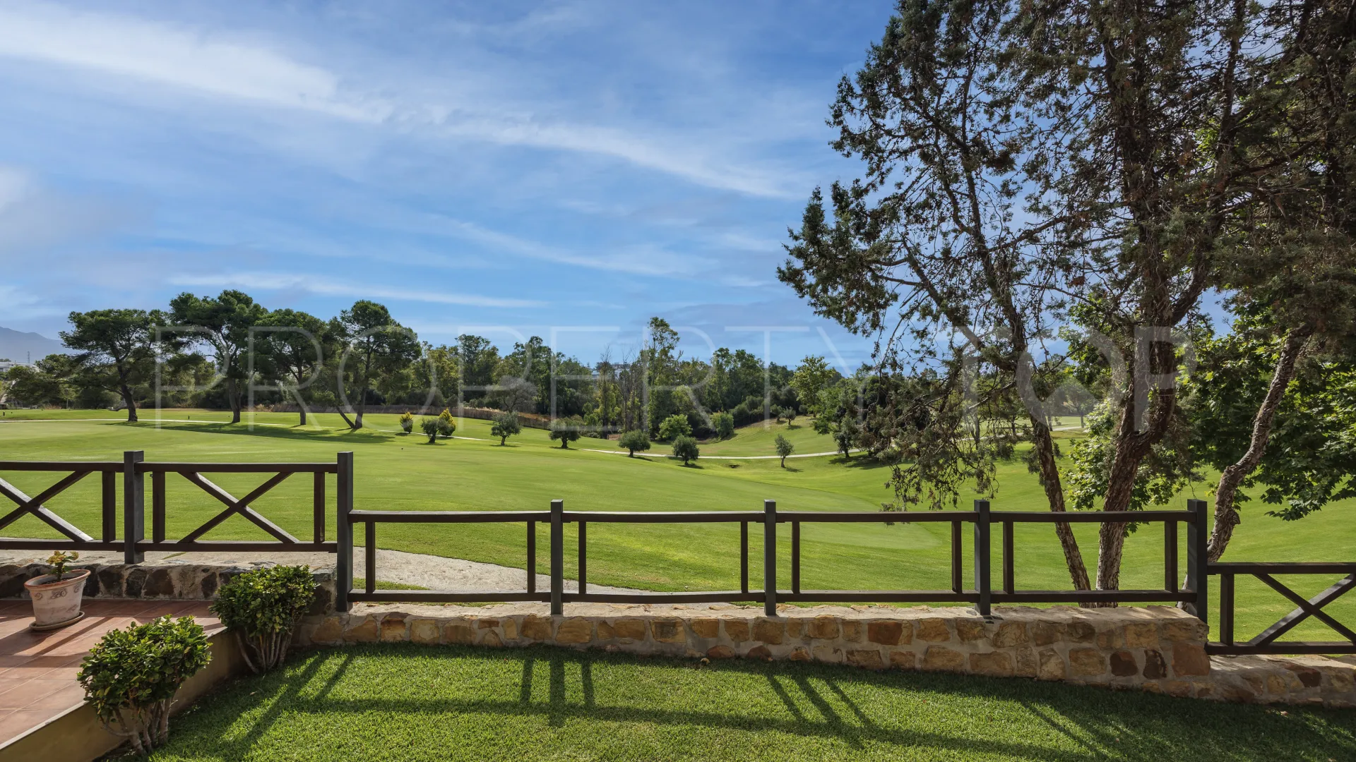 For sale Guadalmina Alta villa with 5 bedrooms