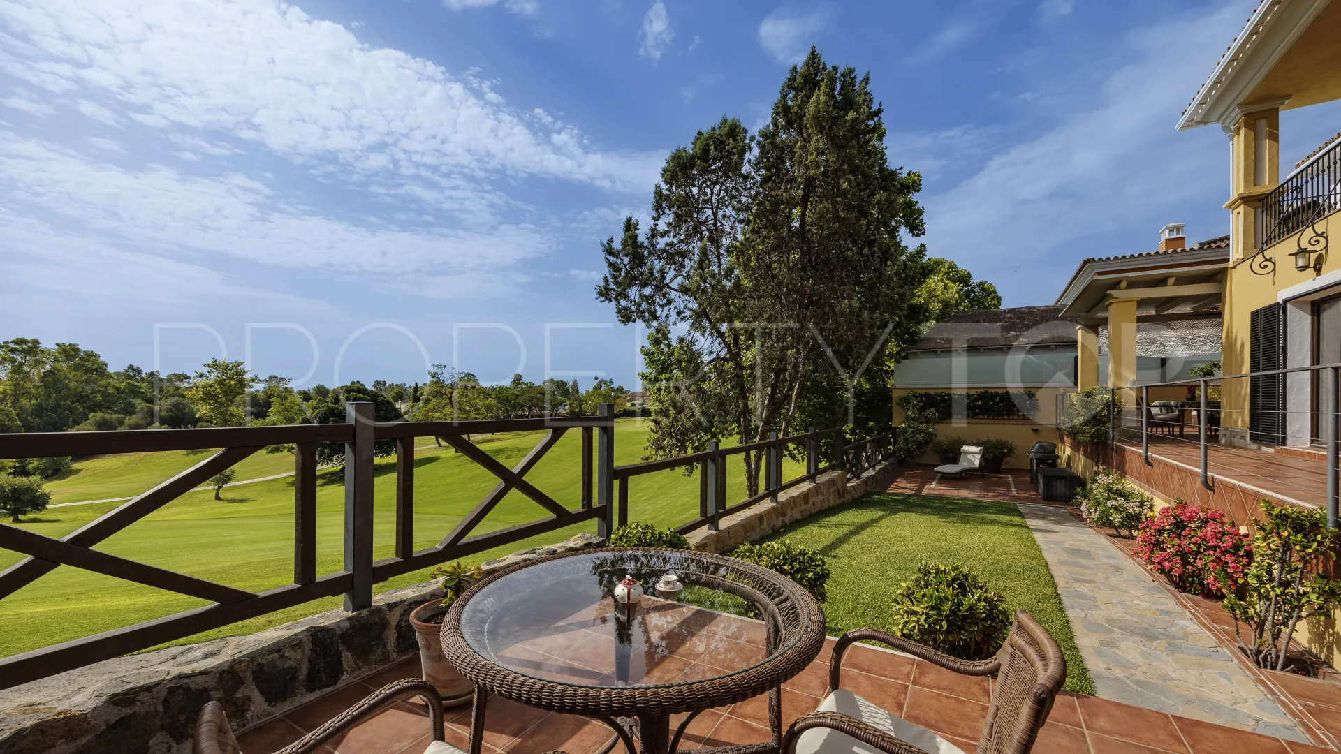 For sale Guadalmina Alta villa with 5 bedrooms