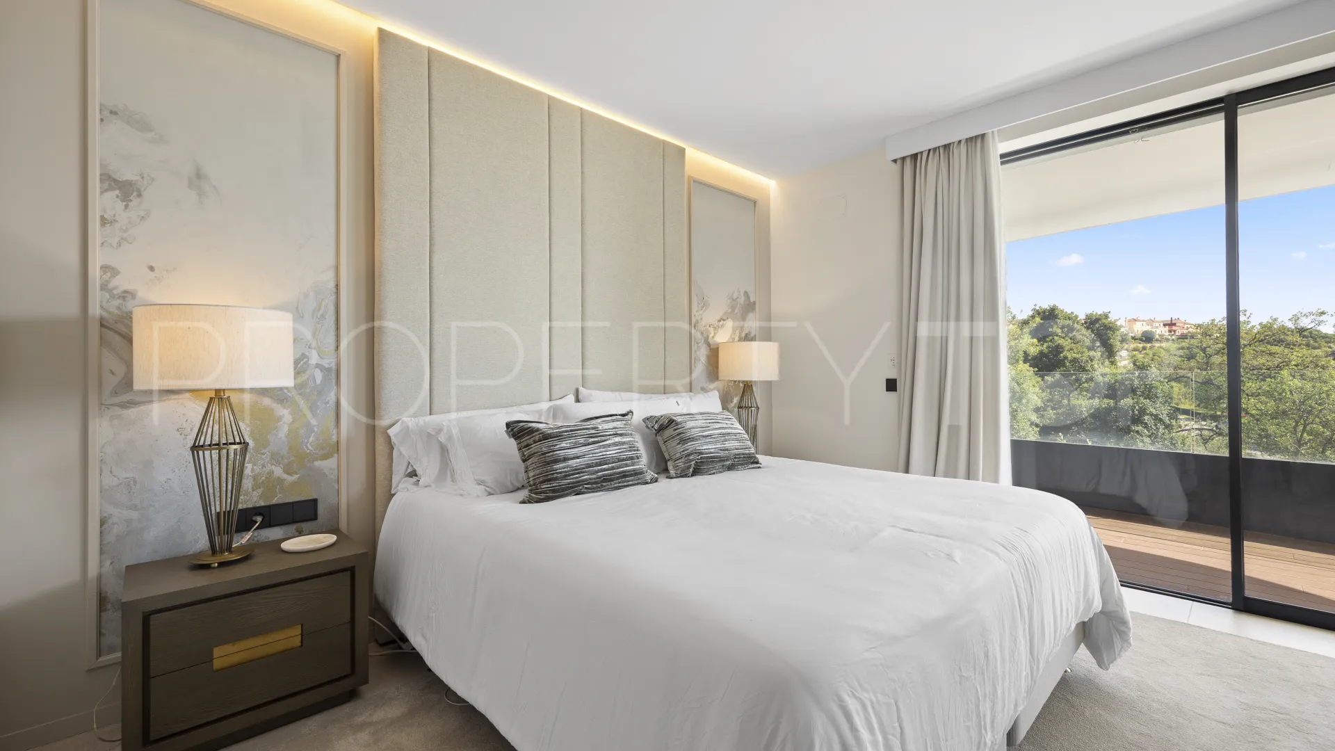 Apartamento en venta con 3 dormitorios en La Reserva