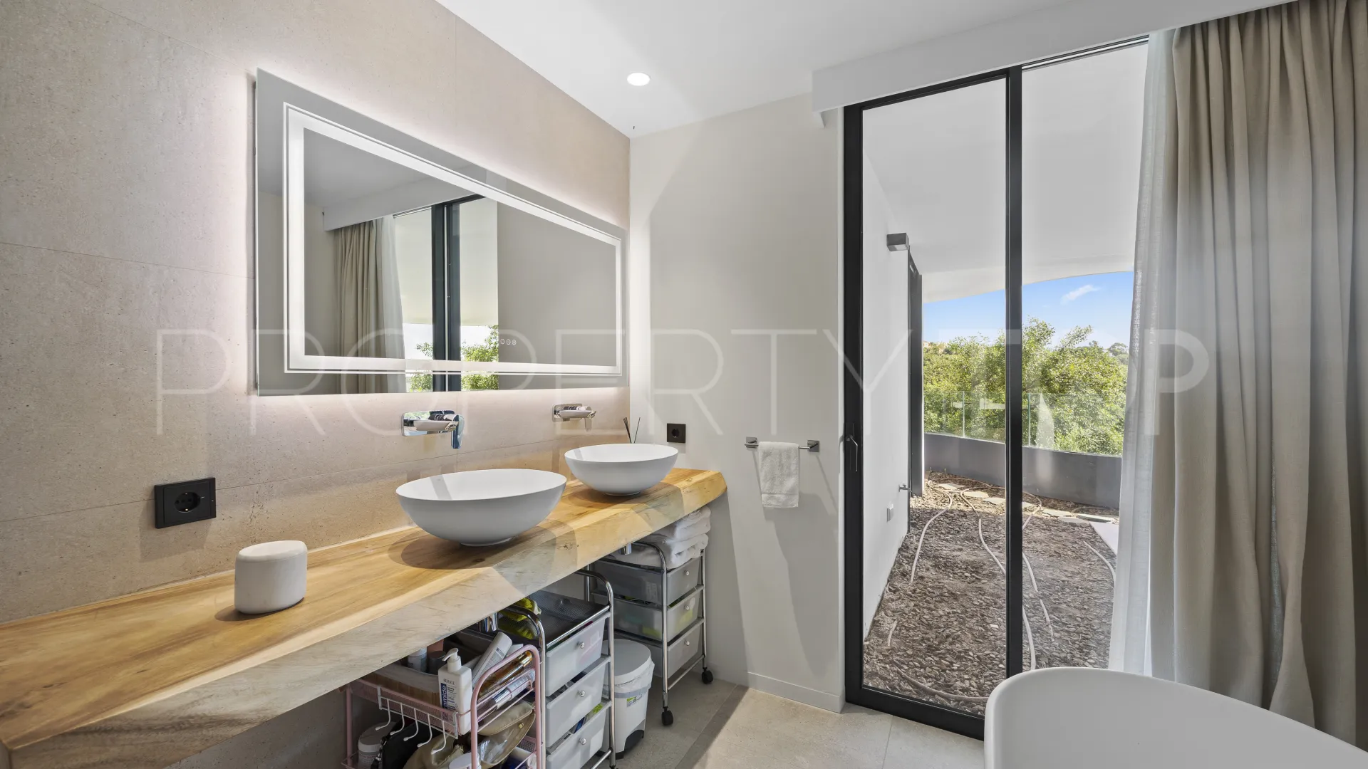 Apartamento en venta con 3 dormitorios en La Reserva