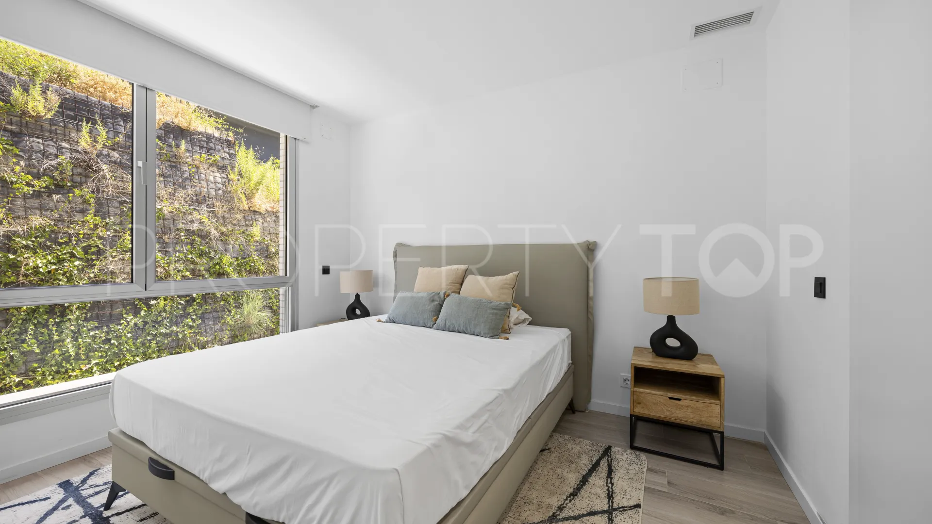 3 bedrooms Estepona town house for sale