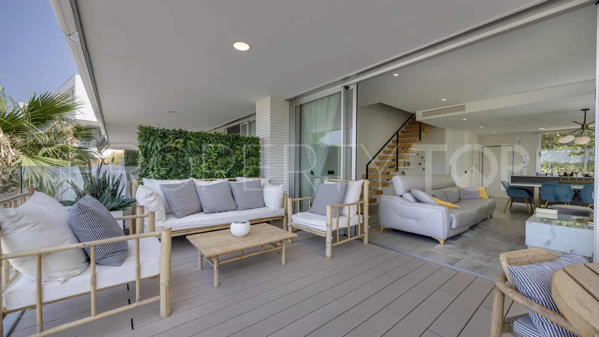 3 bedrooms Estepona town house for sale