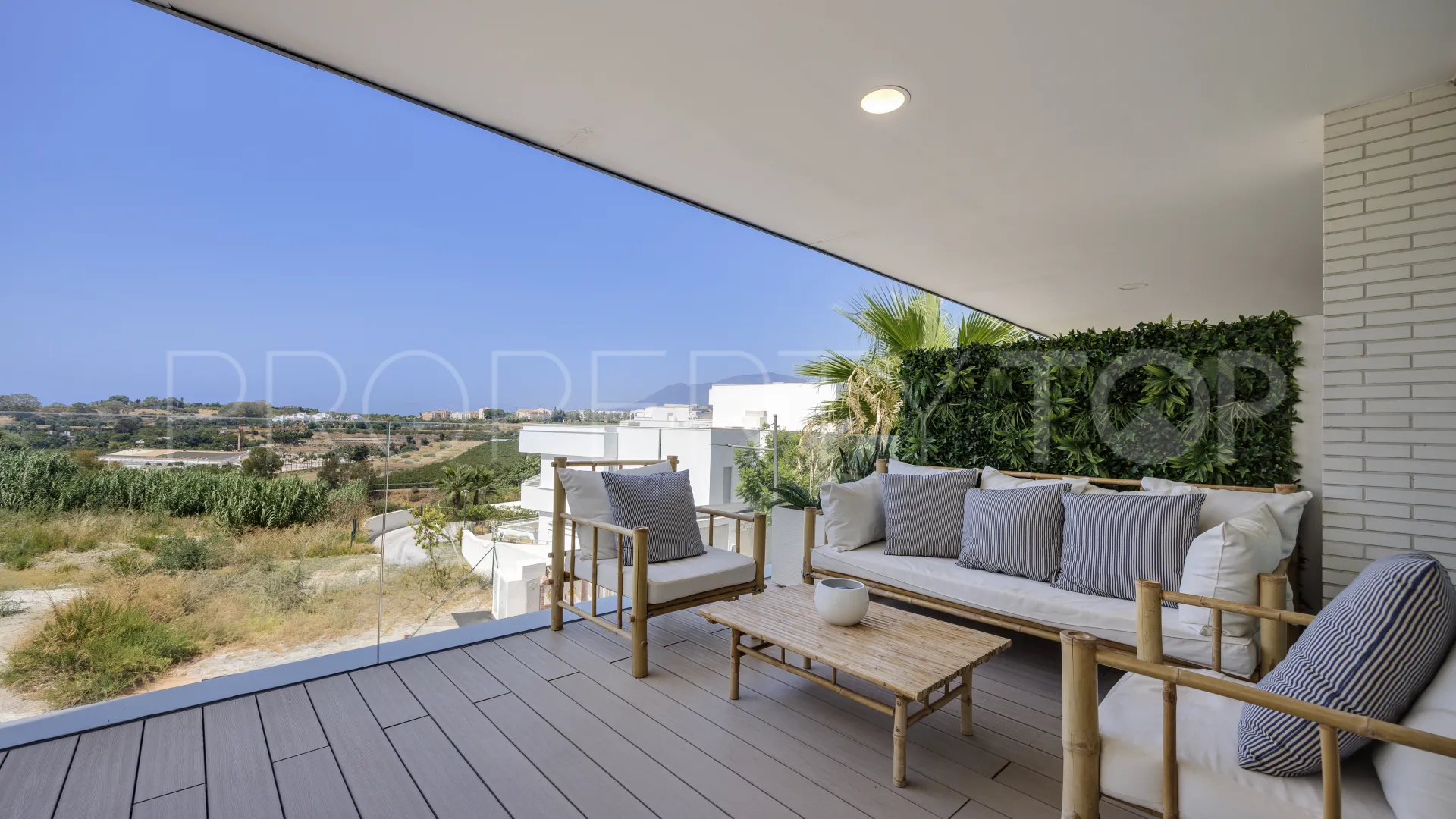 3 bedrooms Estepona town house for sale