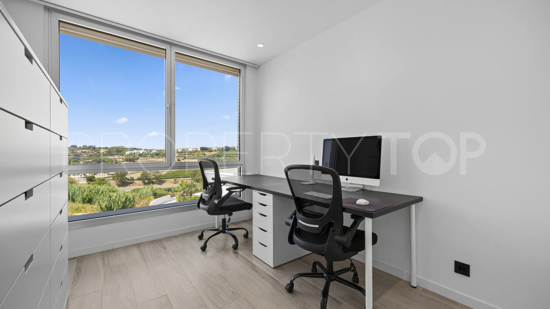 3 bedrooms Estepona town house for sale