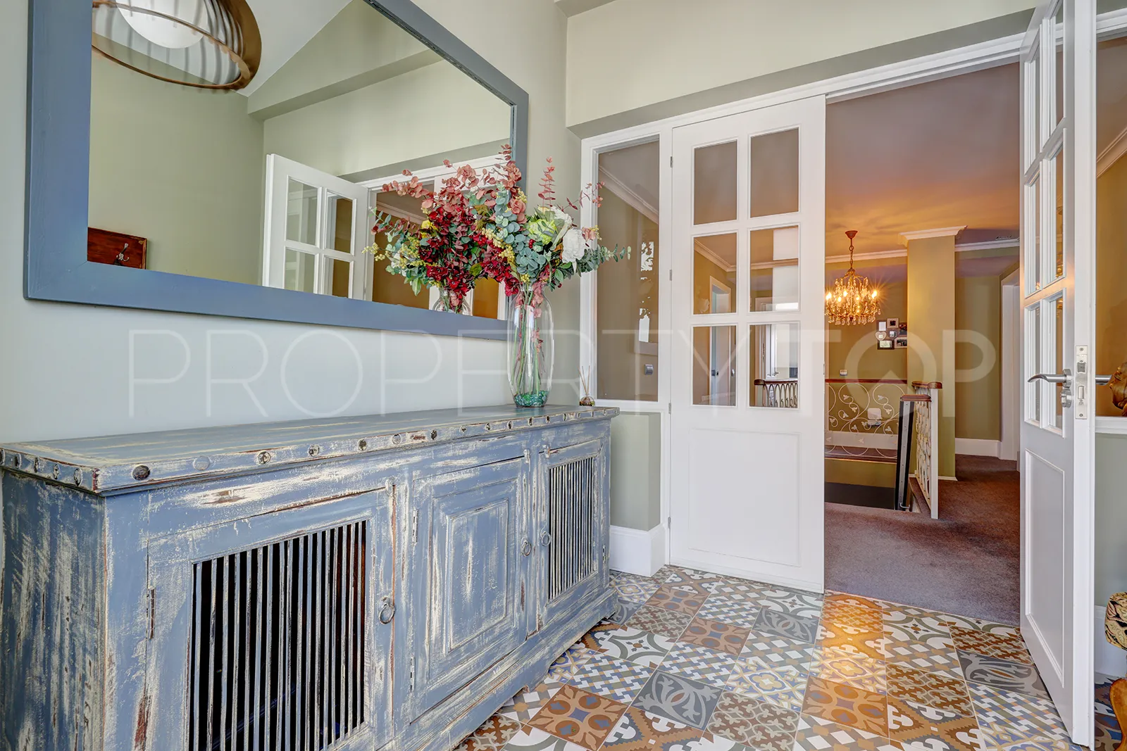 Casares, villa en venta