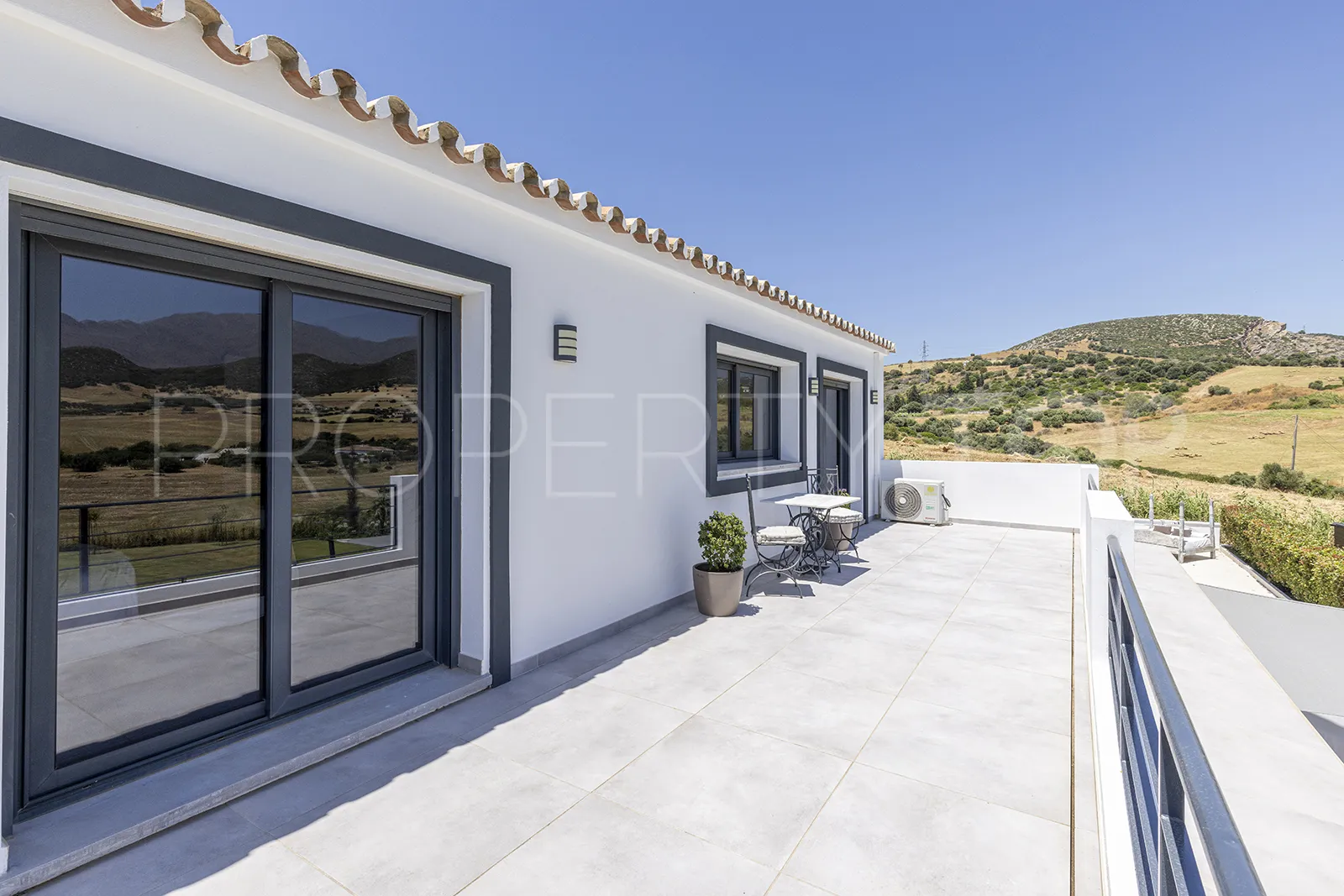 Casares, villa en venta