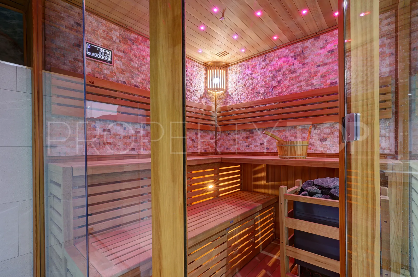 Casares, villa en venta