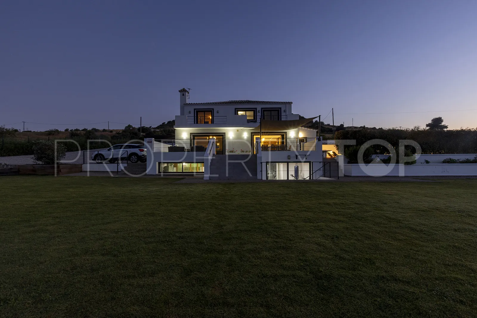 Casares, villa en venta