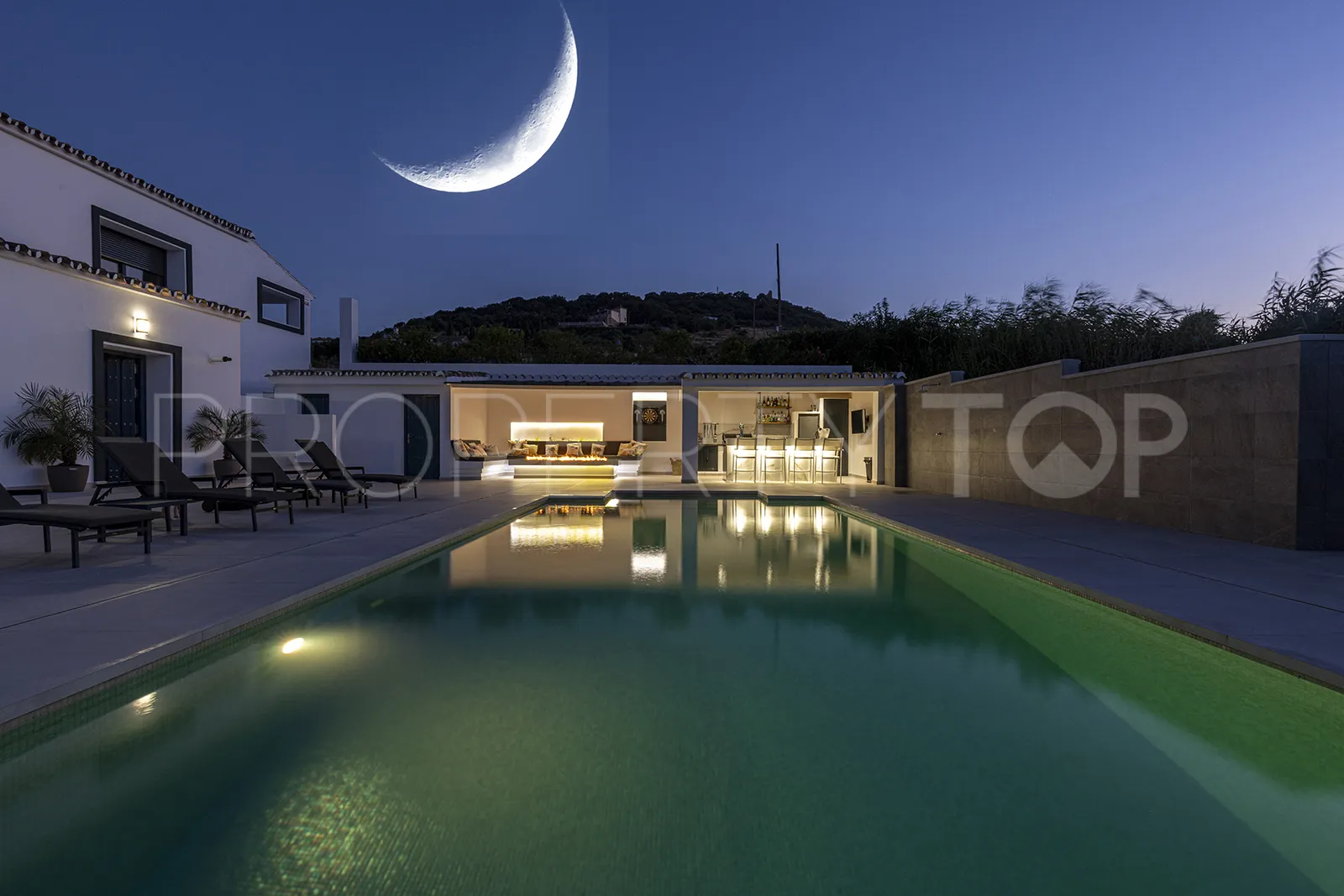 Casares, villa en venta