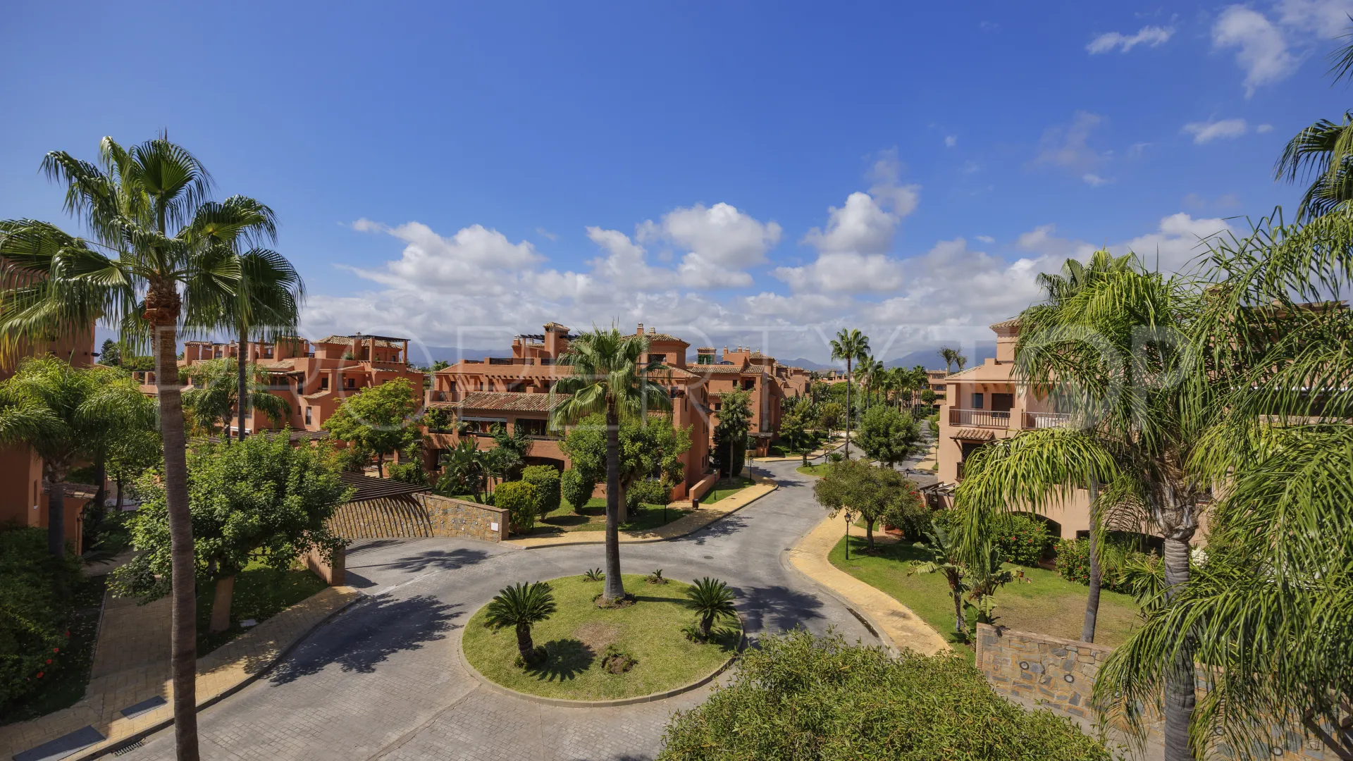 Estepona, atico duplex a la venta