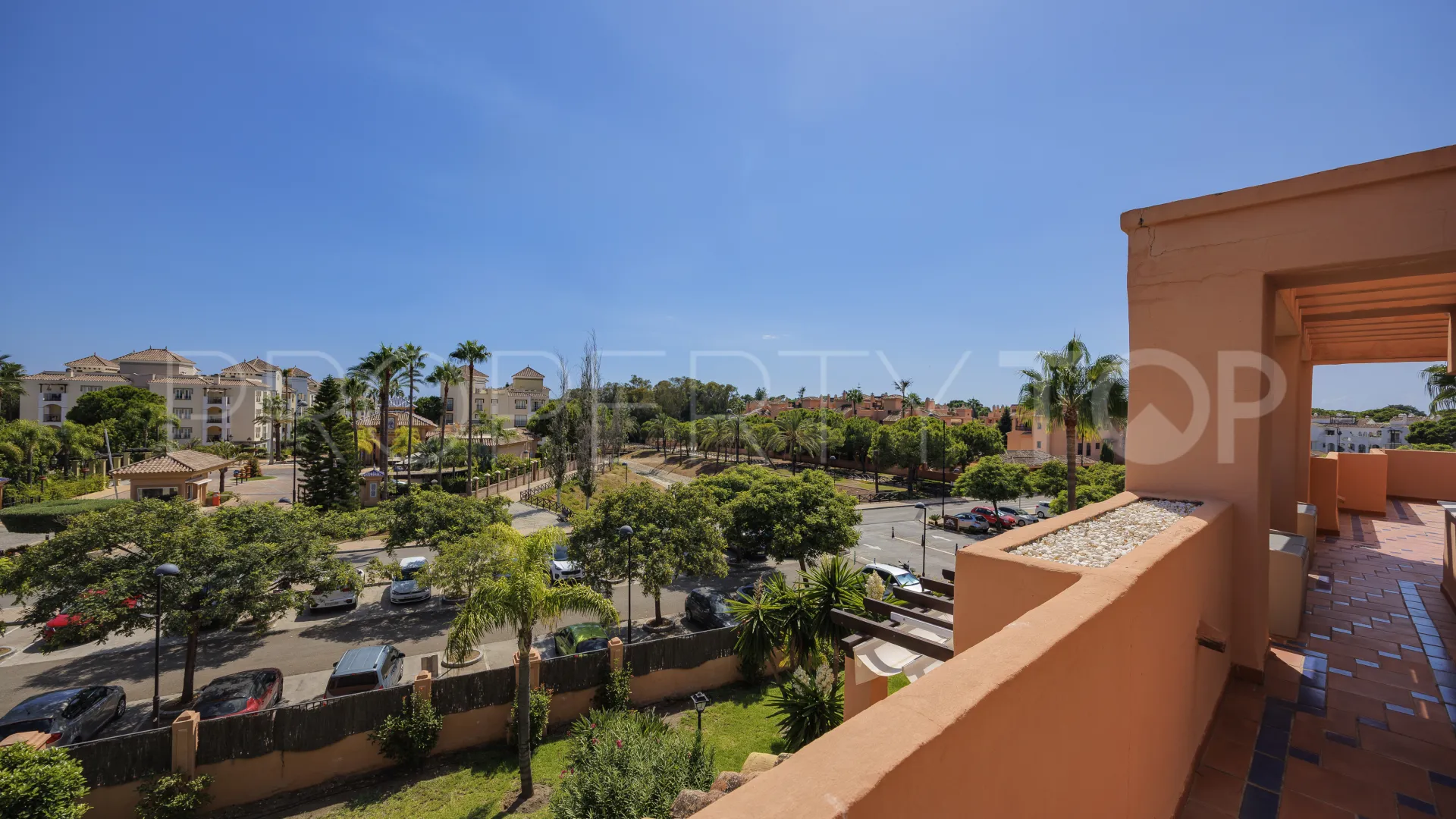 Estepona, atico duplex a la venta
