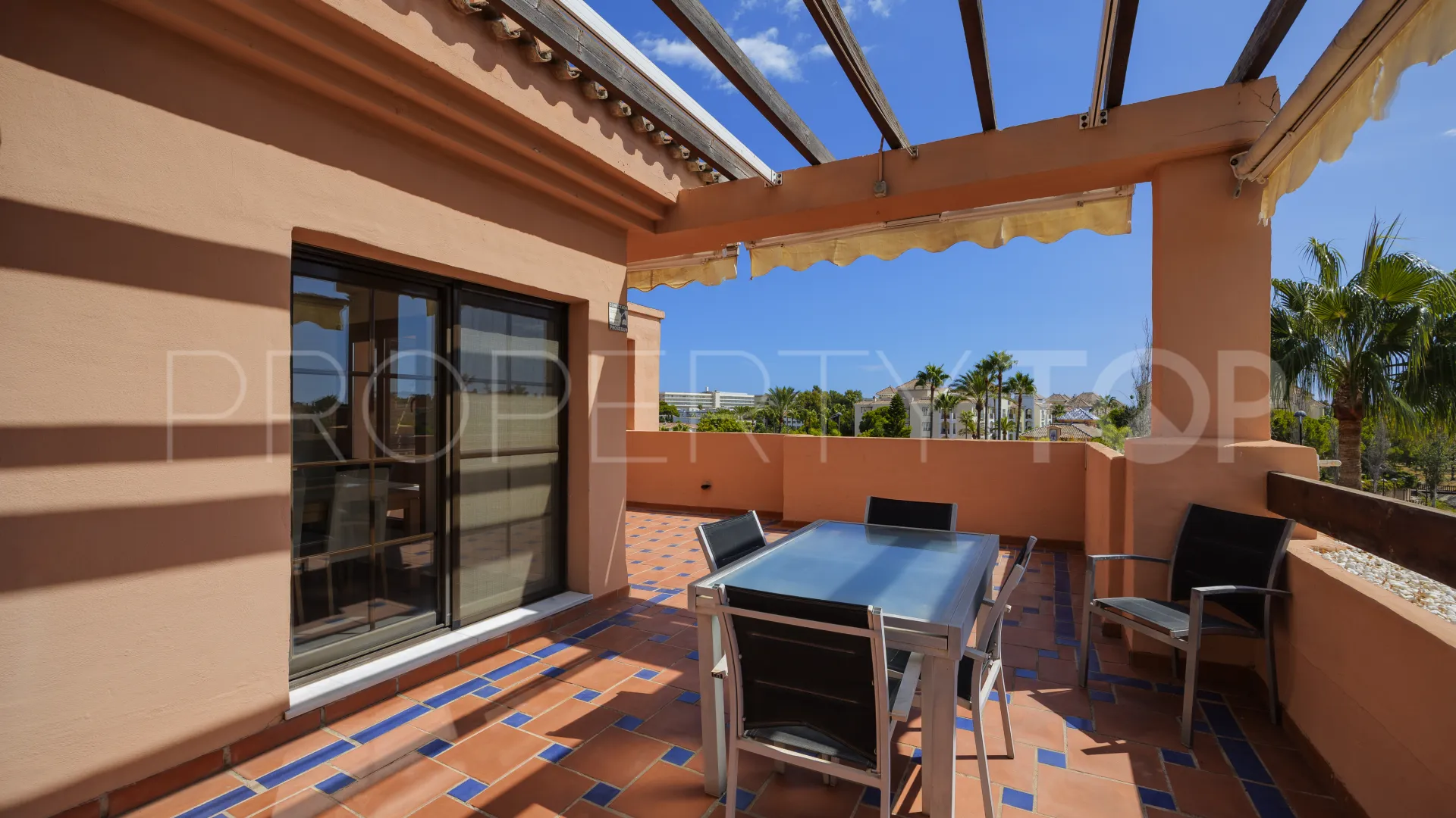 Estepona, atico duplex a la venta