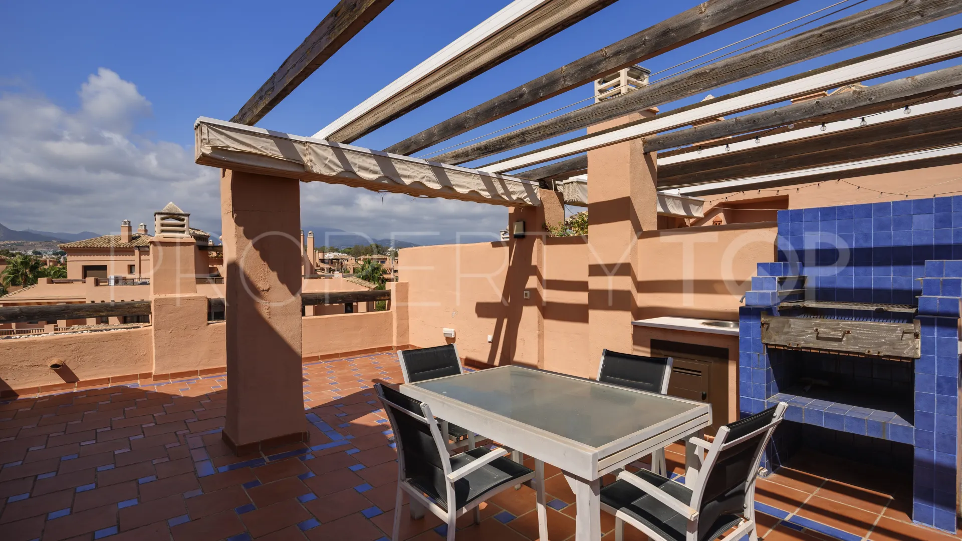 Estepona, atico duplex a la venta