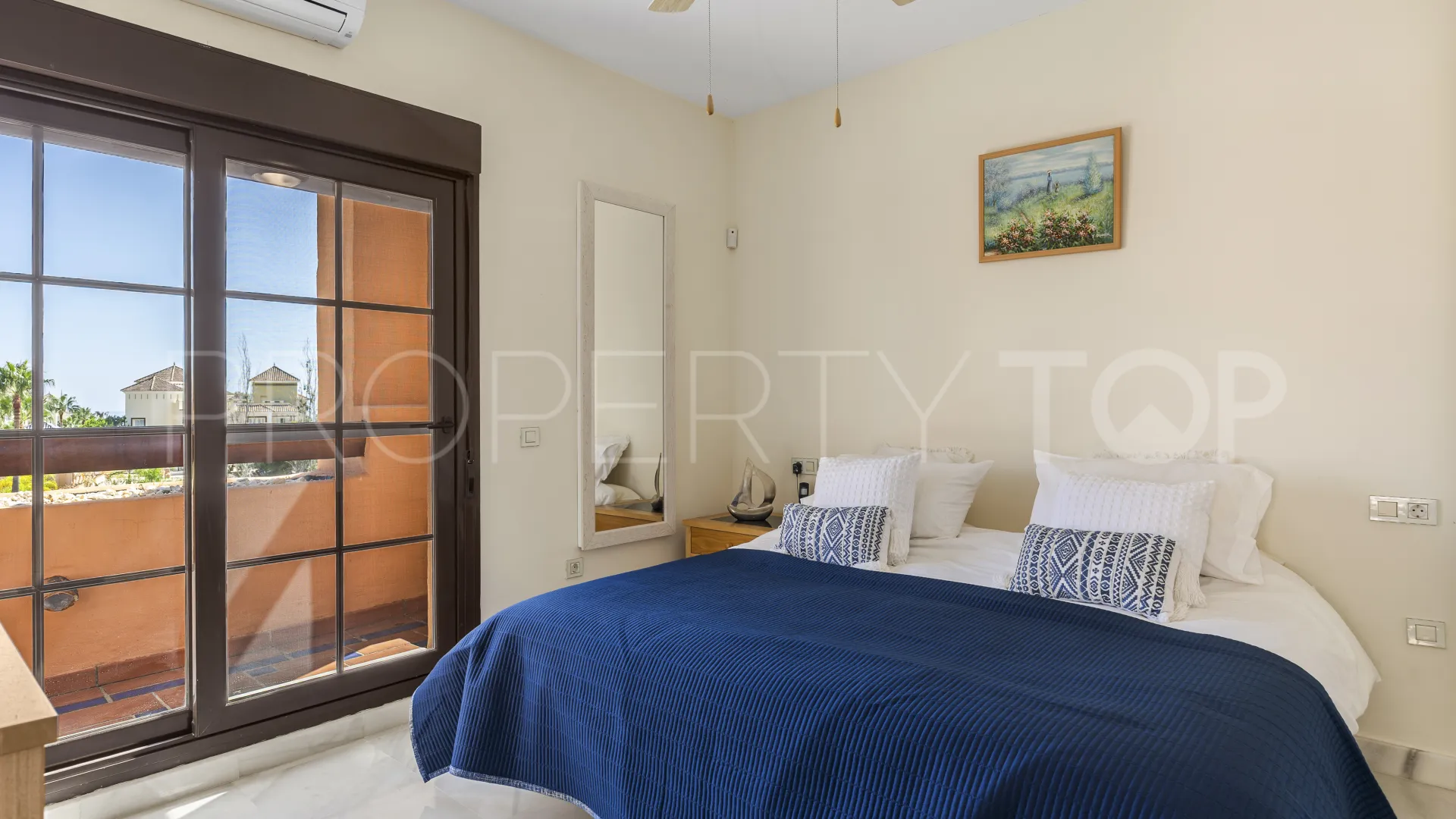 Estepona, atico duplex a la venta