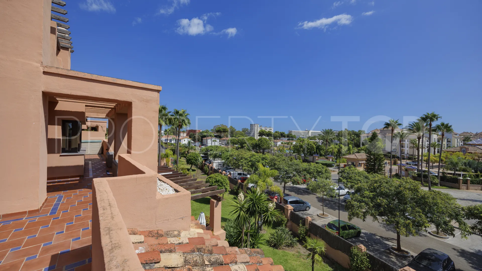 Estepona, atico duplex a la venta