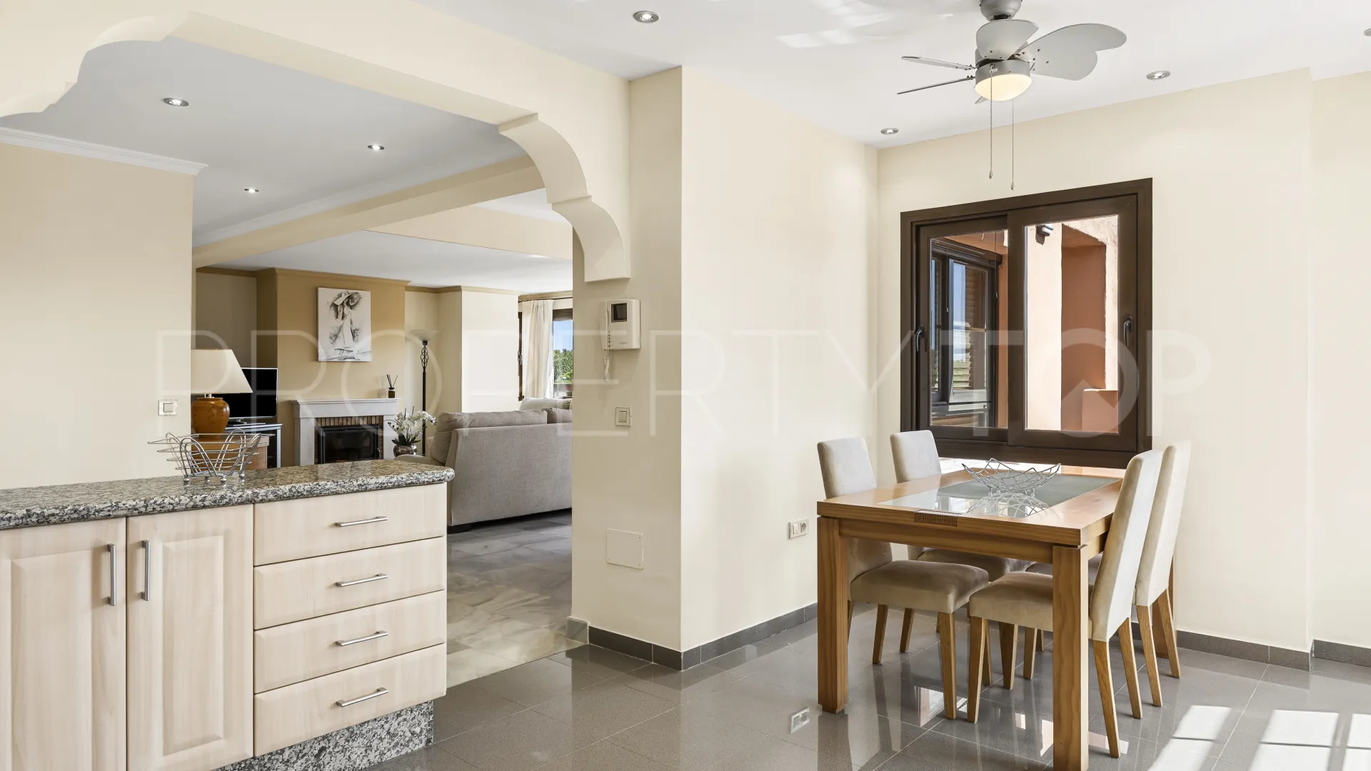 Estepona, atico duplex a la venta