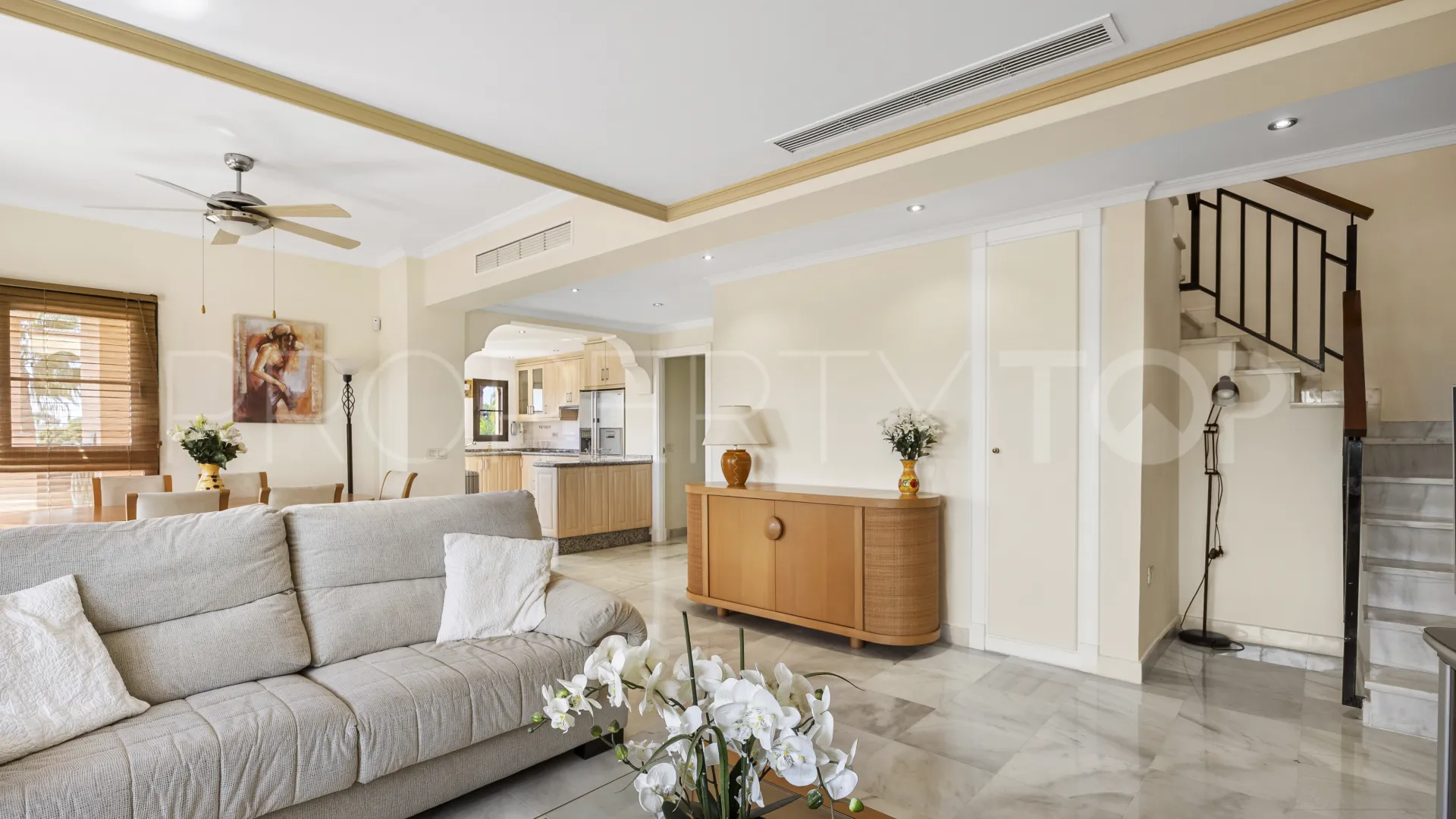 Estepona, atico duplex a la venta