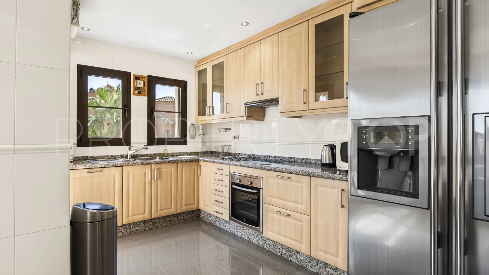 Estepona, atico duplex a la venta