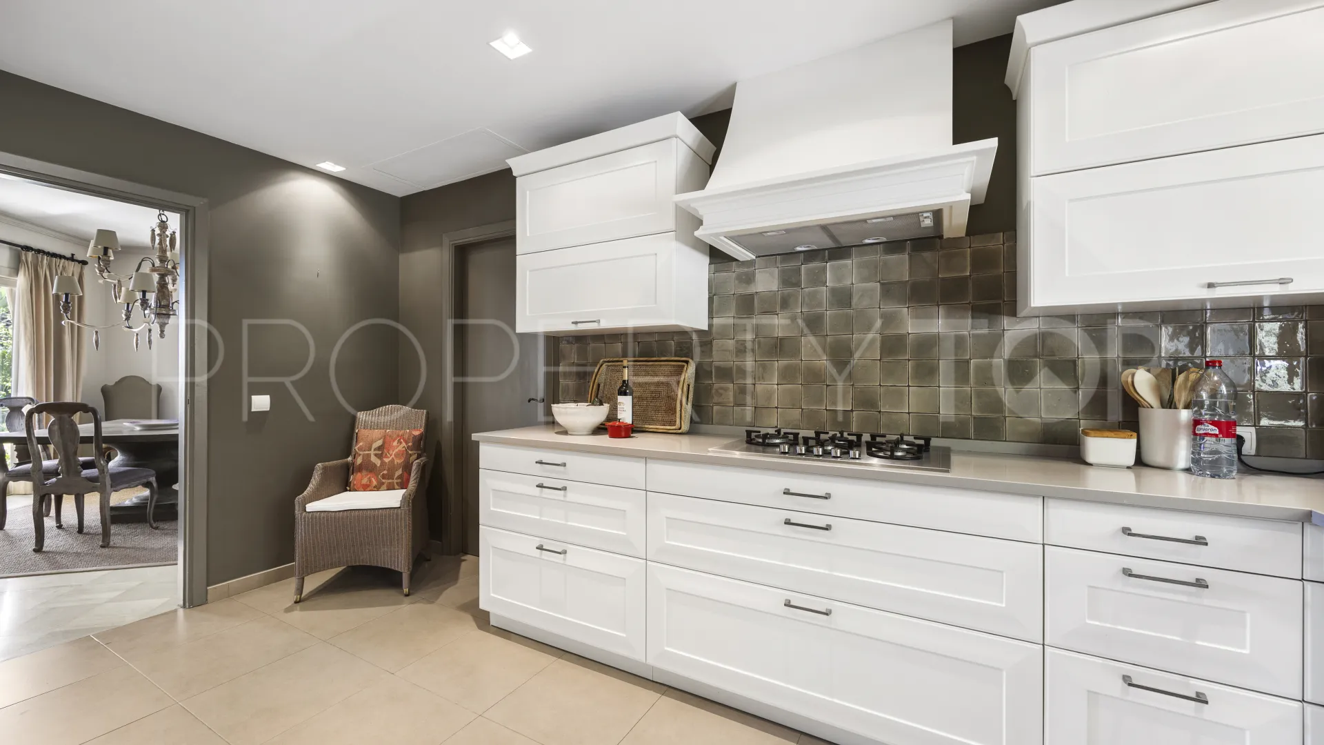 For sale Marbella 2 bedrooms villa