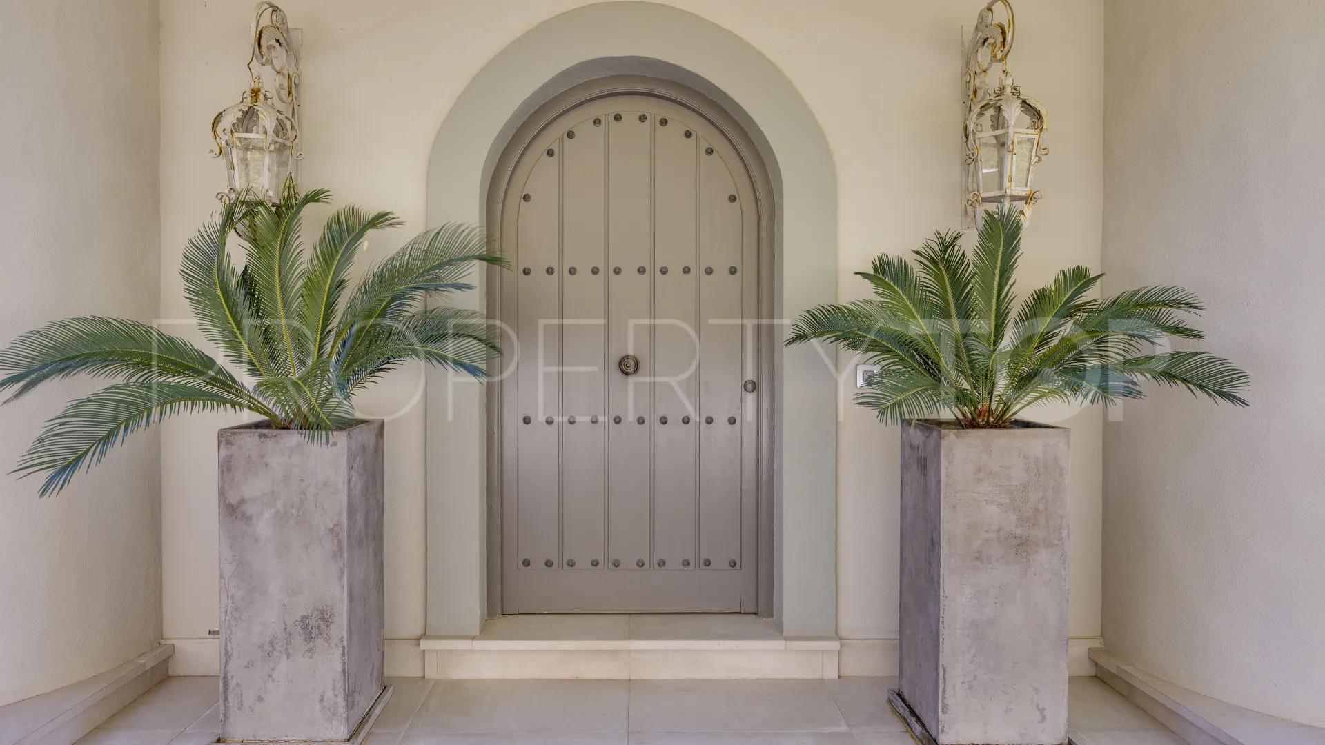 For sale Marbella 2 bedrooms villa