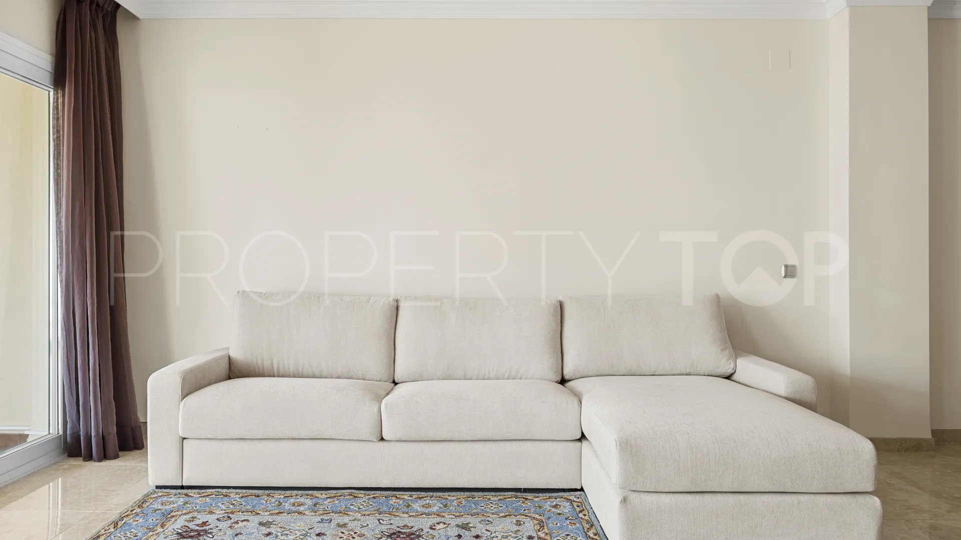 Apartment for sale in Estepona East