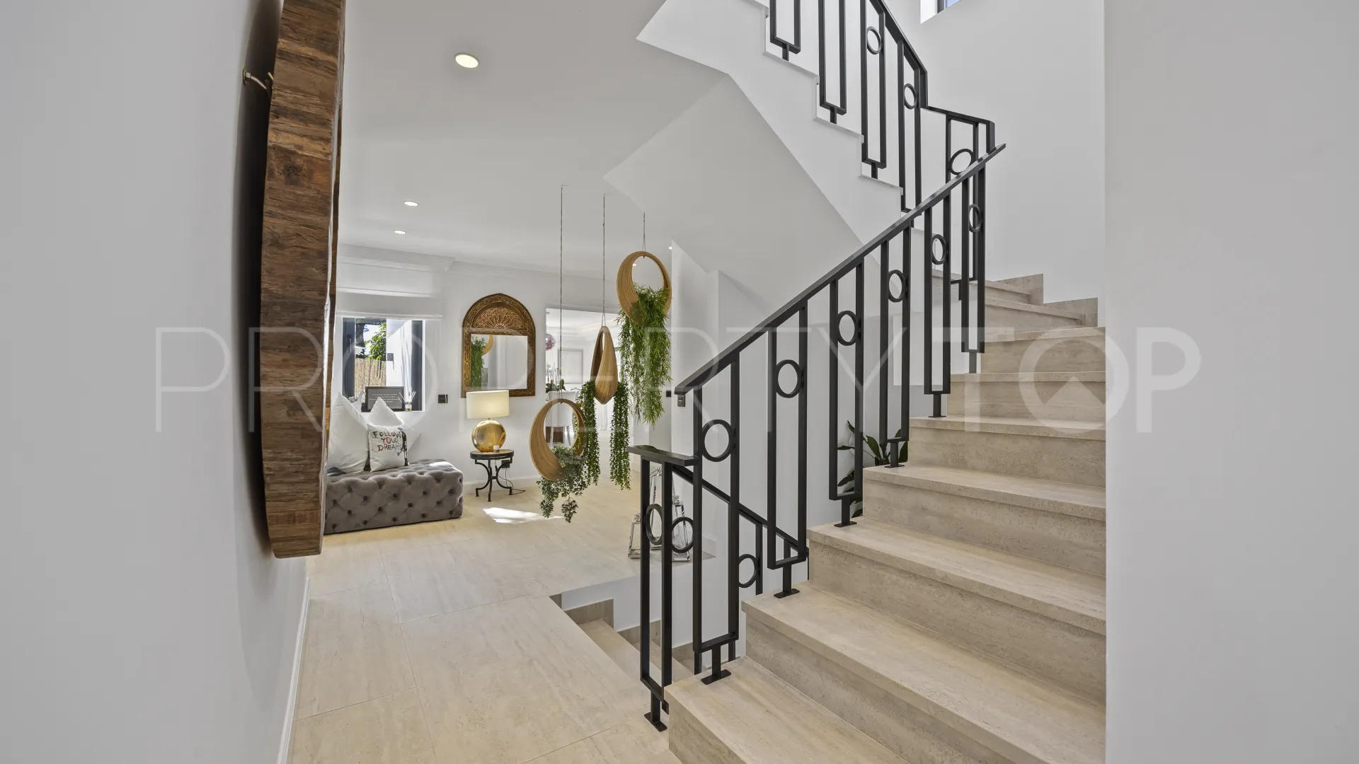 For sale Guadalmina Alta villa with 5 bedrooms