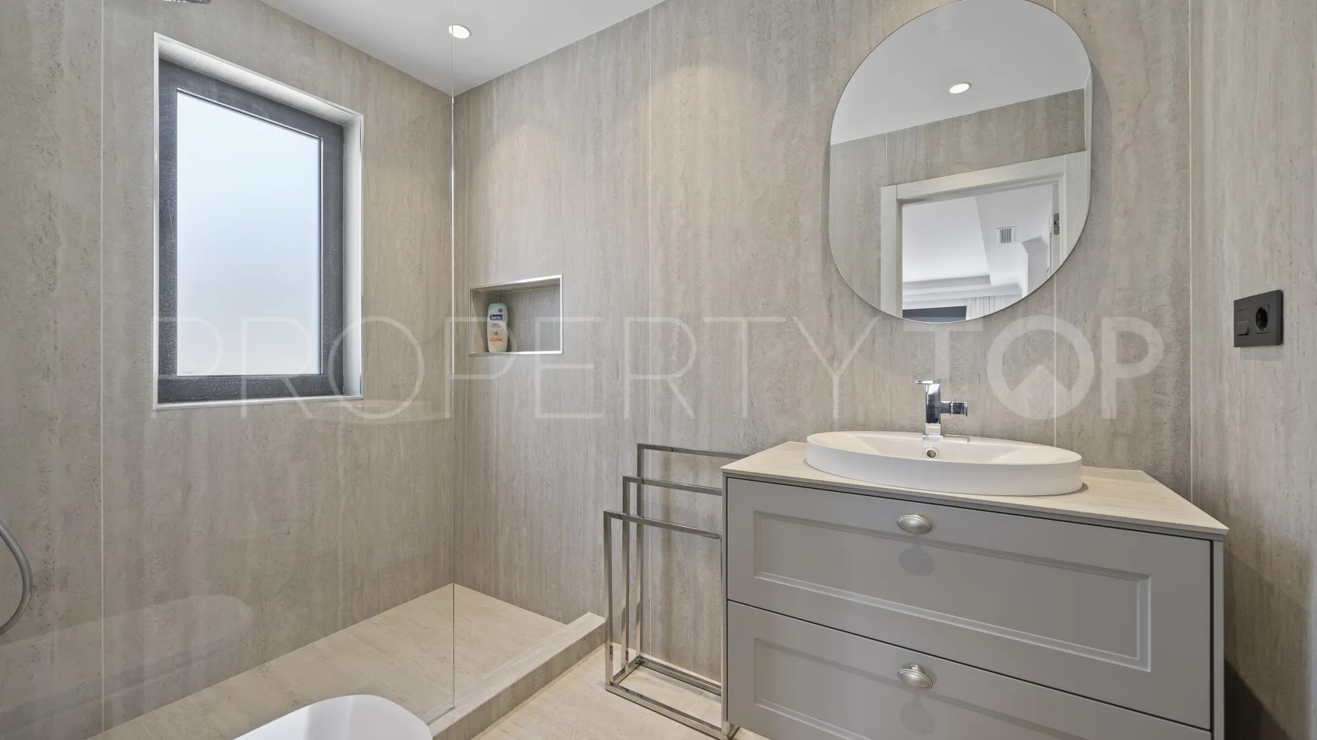 For sale Guadalmina Alta villa with 5 bedrooms