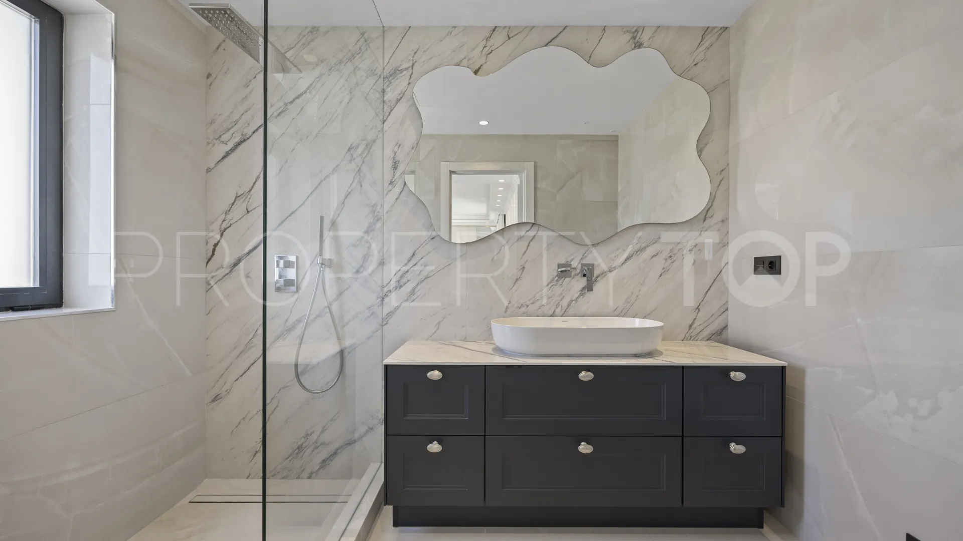 For sale Guadalmina Alta villa with 5 bedrooms