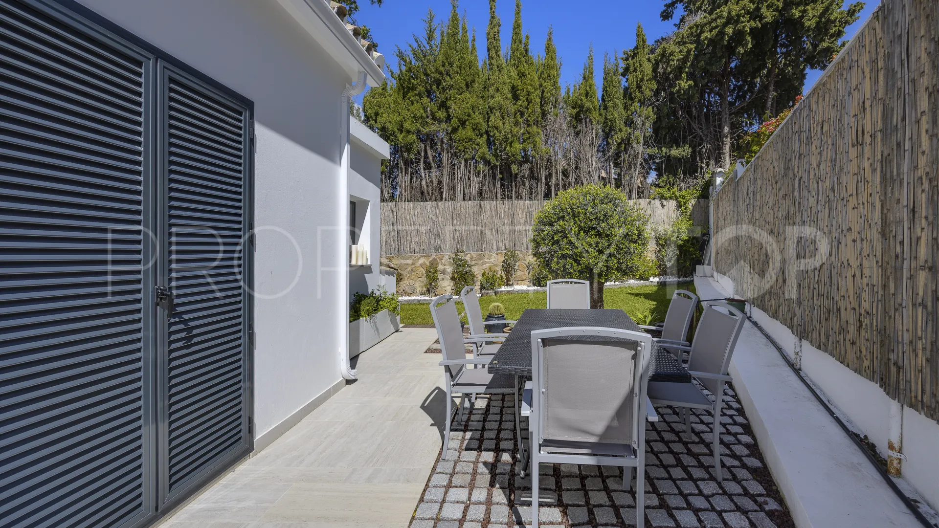 For sale Guadalmina Alta villa with 5 bedrooms