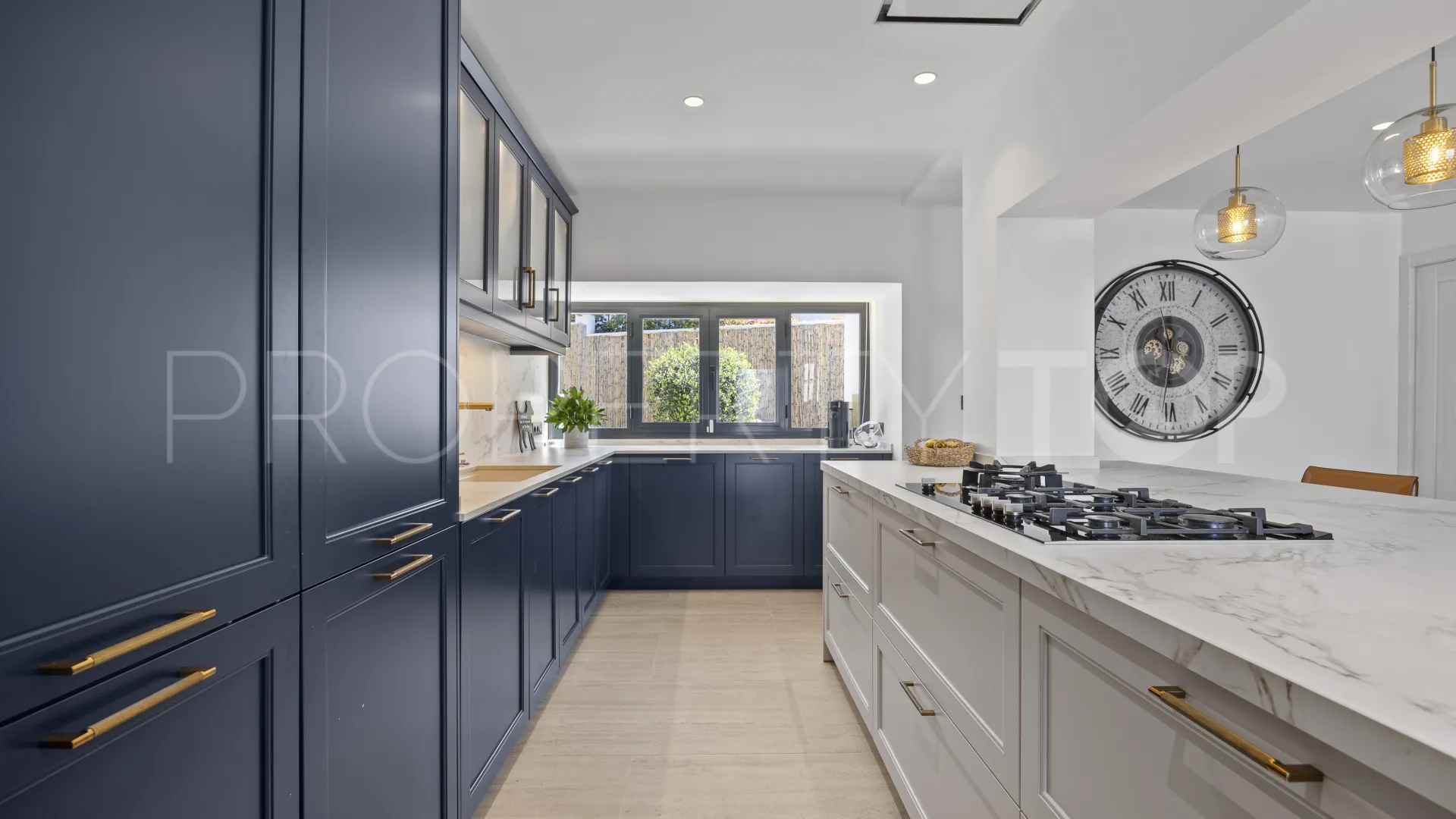 For sale Guadalmina Alta villa with 5 bedrooms