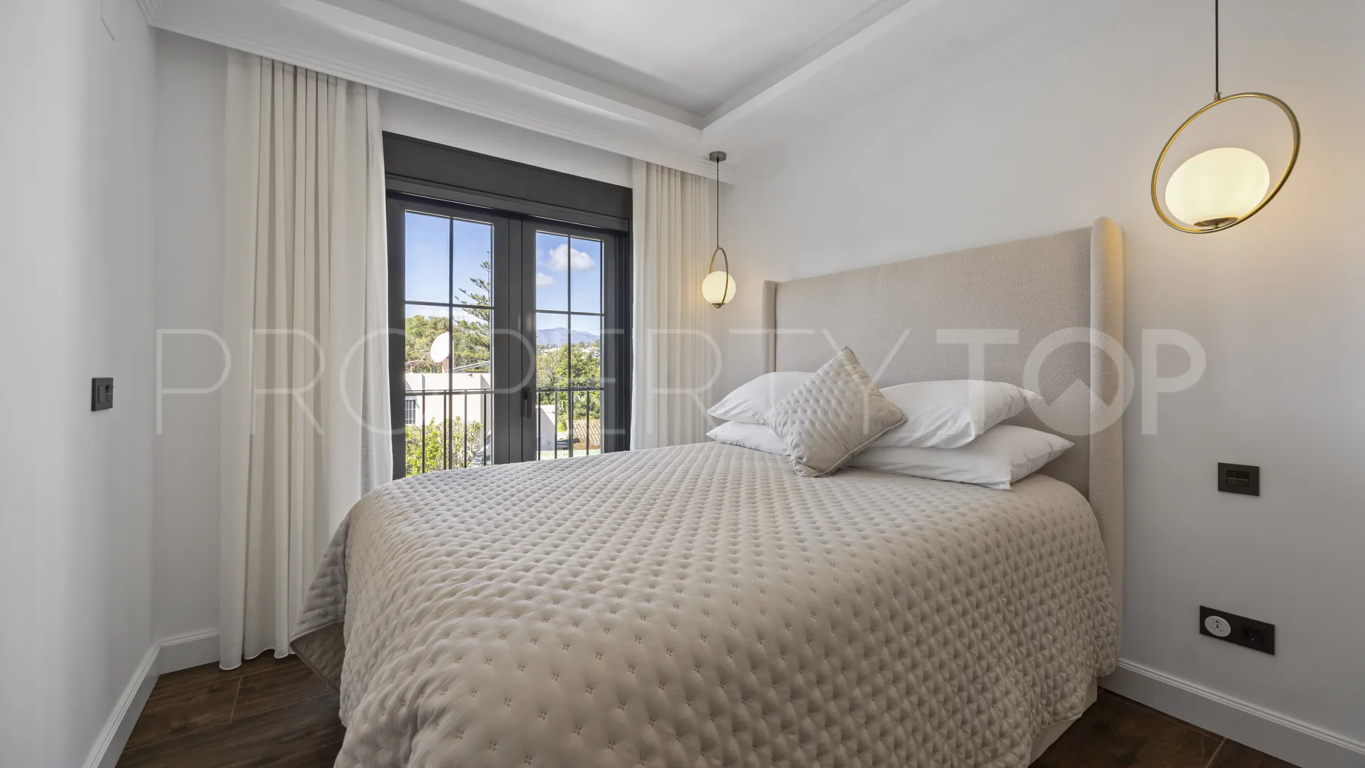 For sale Guadalmina Alta villa with 5 bedrooms