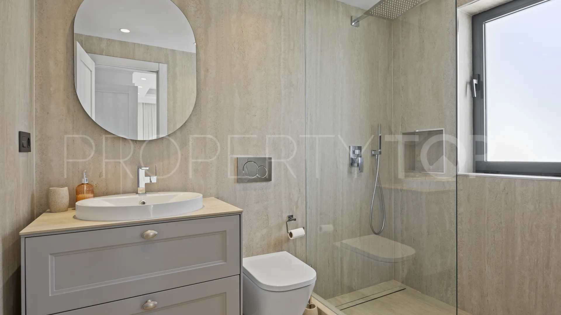 For sale Guadalmina Alta villa with 5 bedrooms