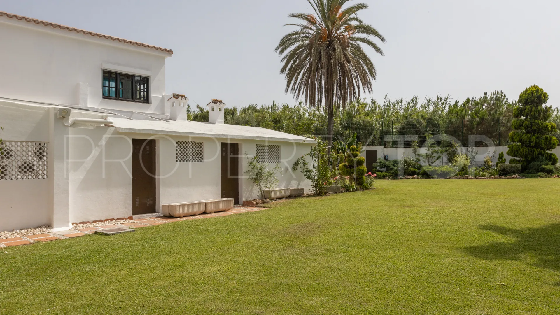 Guadalmina Baja, villa de 4 dormitorios en venta