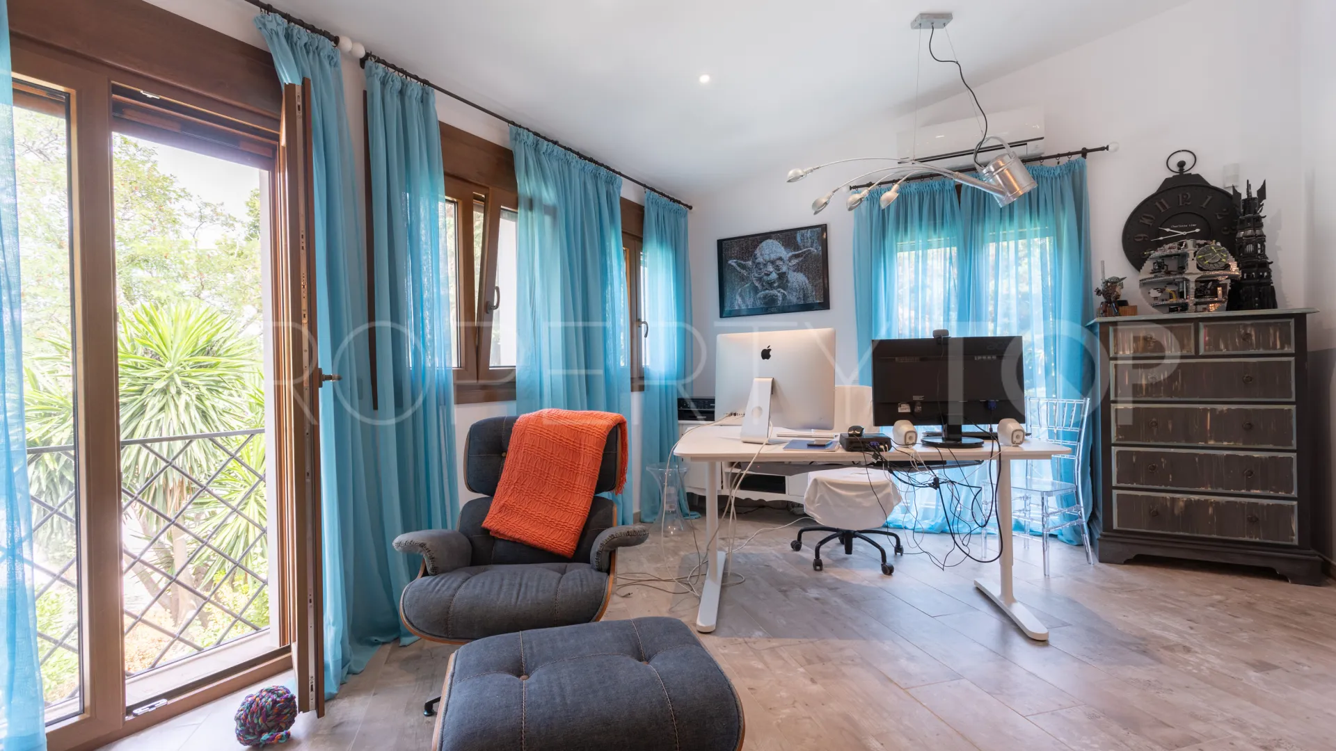 Guadalmina Baja, villa de 4 dormitorios en venta