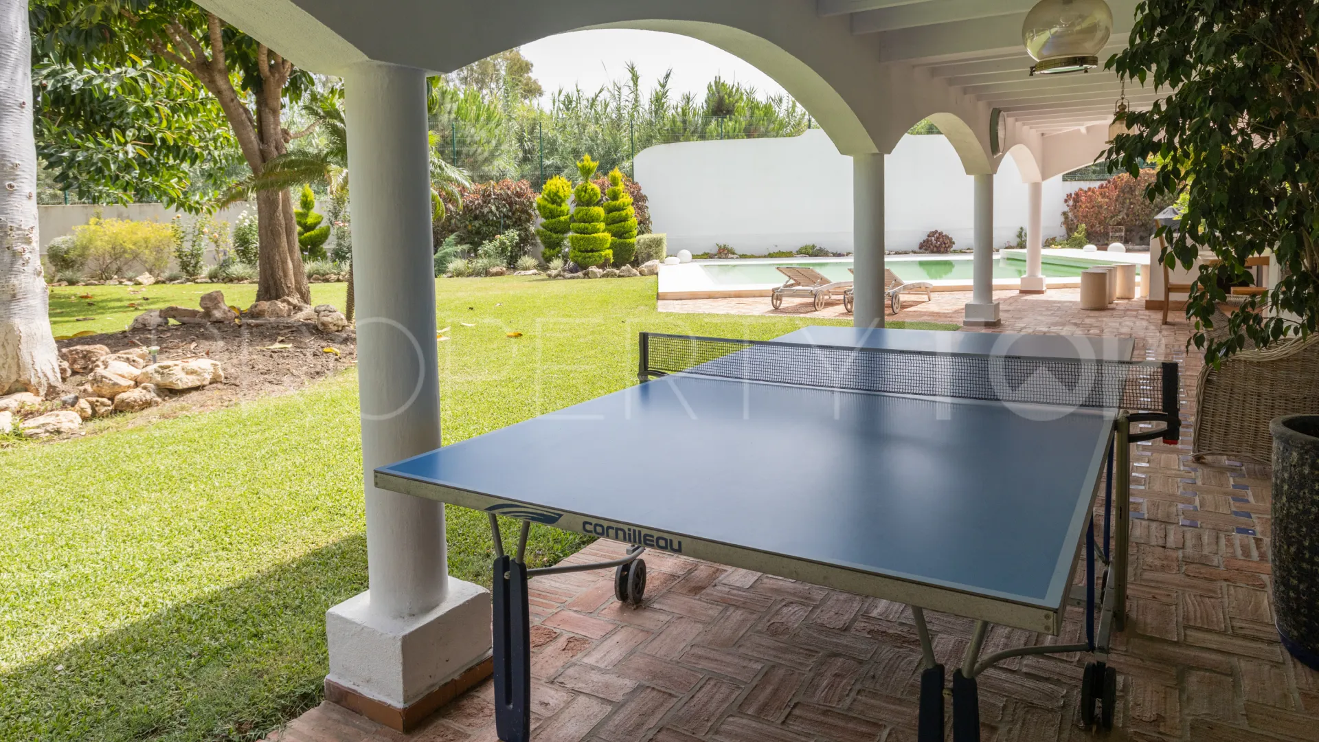 Guadalmina Baja, villa de 4 dormitorios en venta