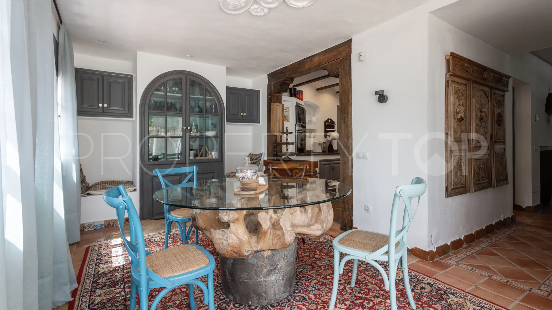 Guadalmina Baja, villa de 4 dormitorios en venta